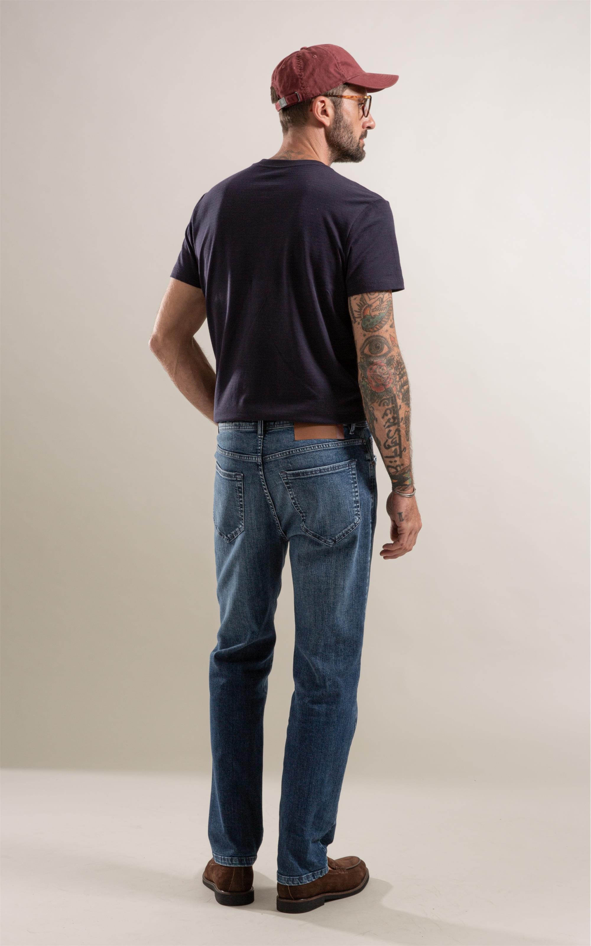 Calça Jeans Tradicional High Comfort  Lav.Medio C/ Tank