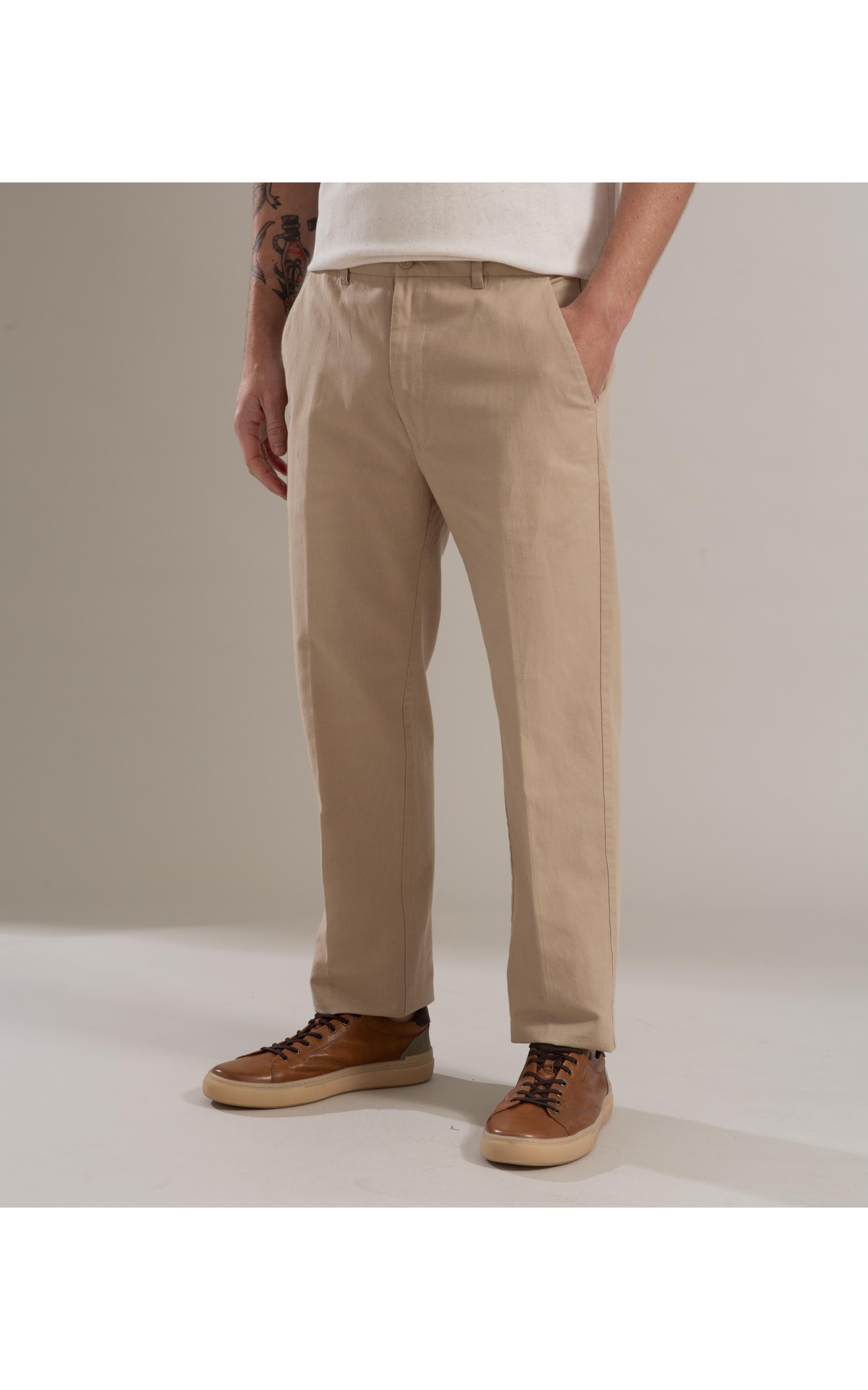 Calça Linho  Chino Liric Caqui