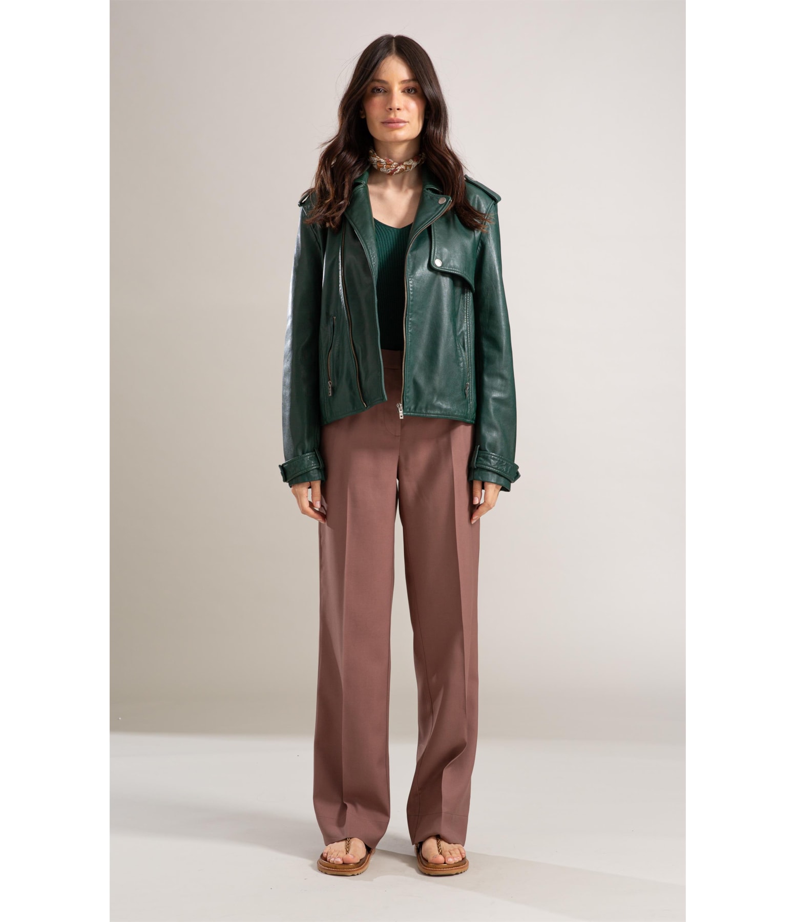 Calça Olivia Alfaiataria Marrom