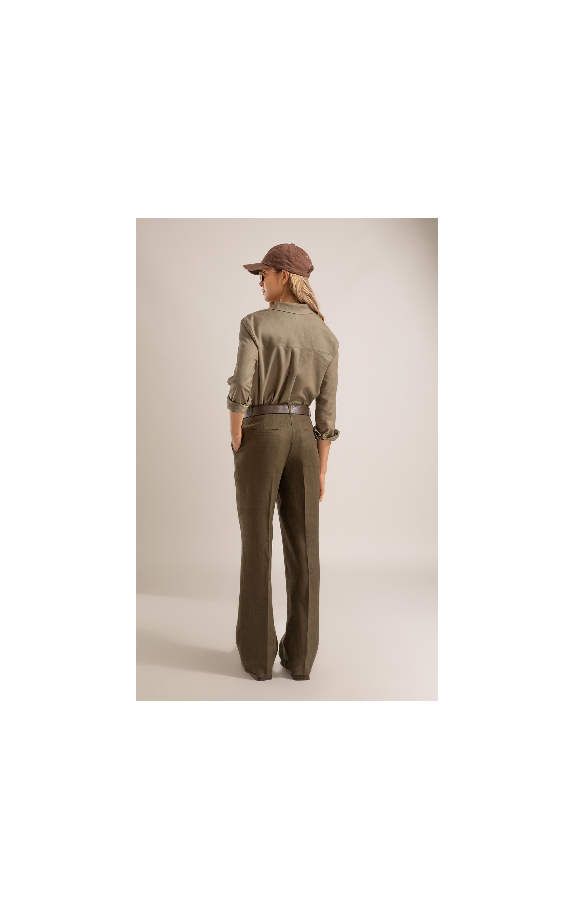 Calça Reta Puro Linho Verde Militar