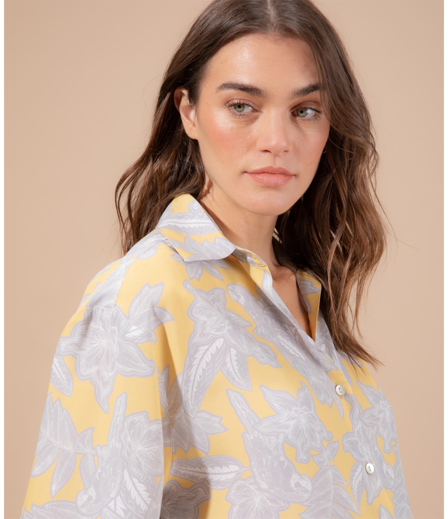 Camisa Ceci Macaw Viscose Amarelo