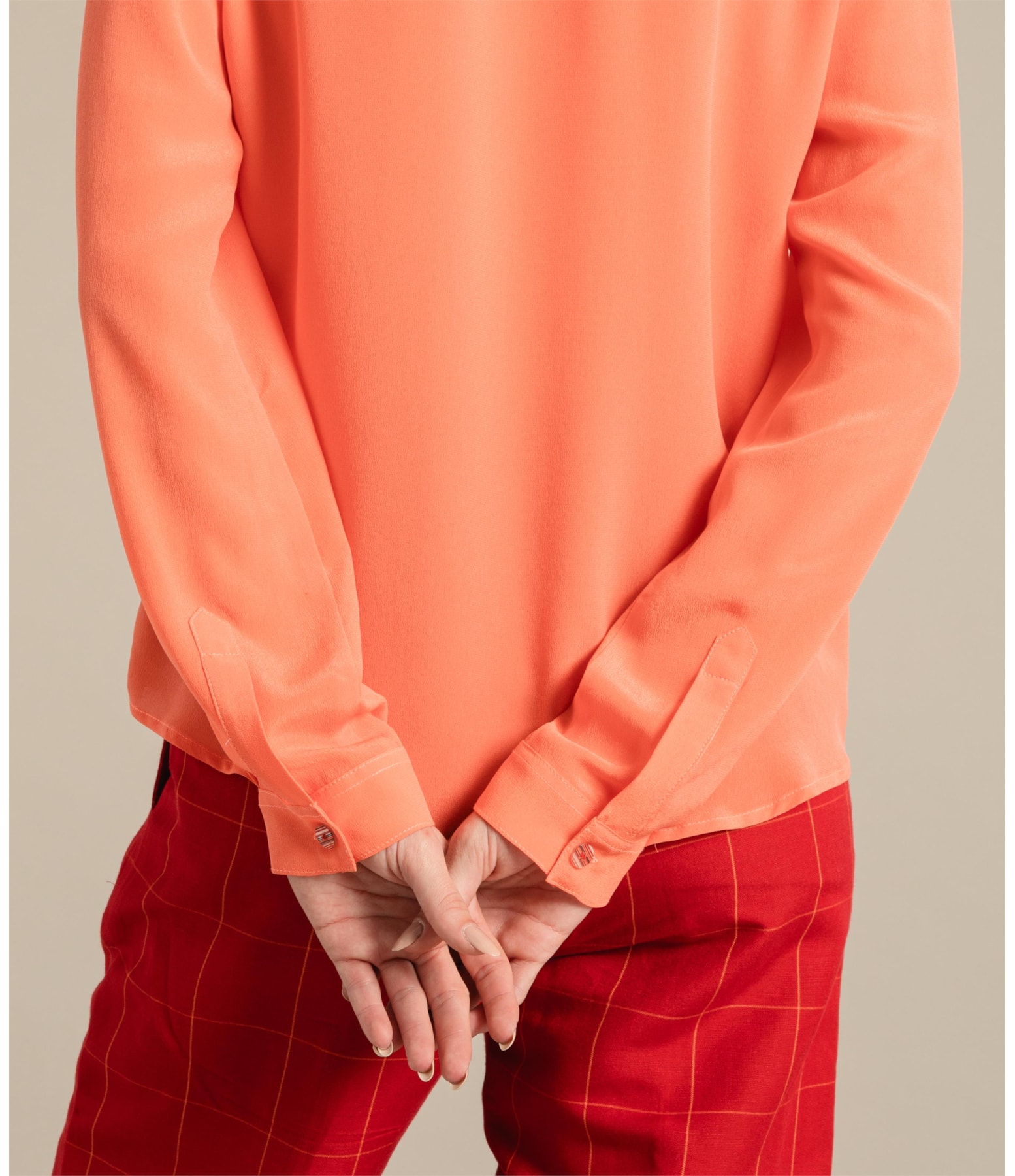 Camisa Dalia Seda Lisa Coral