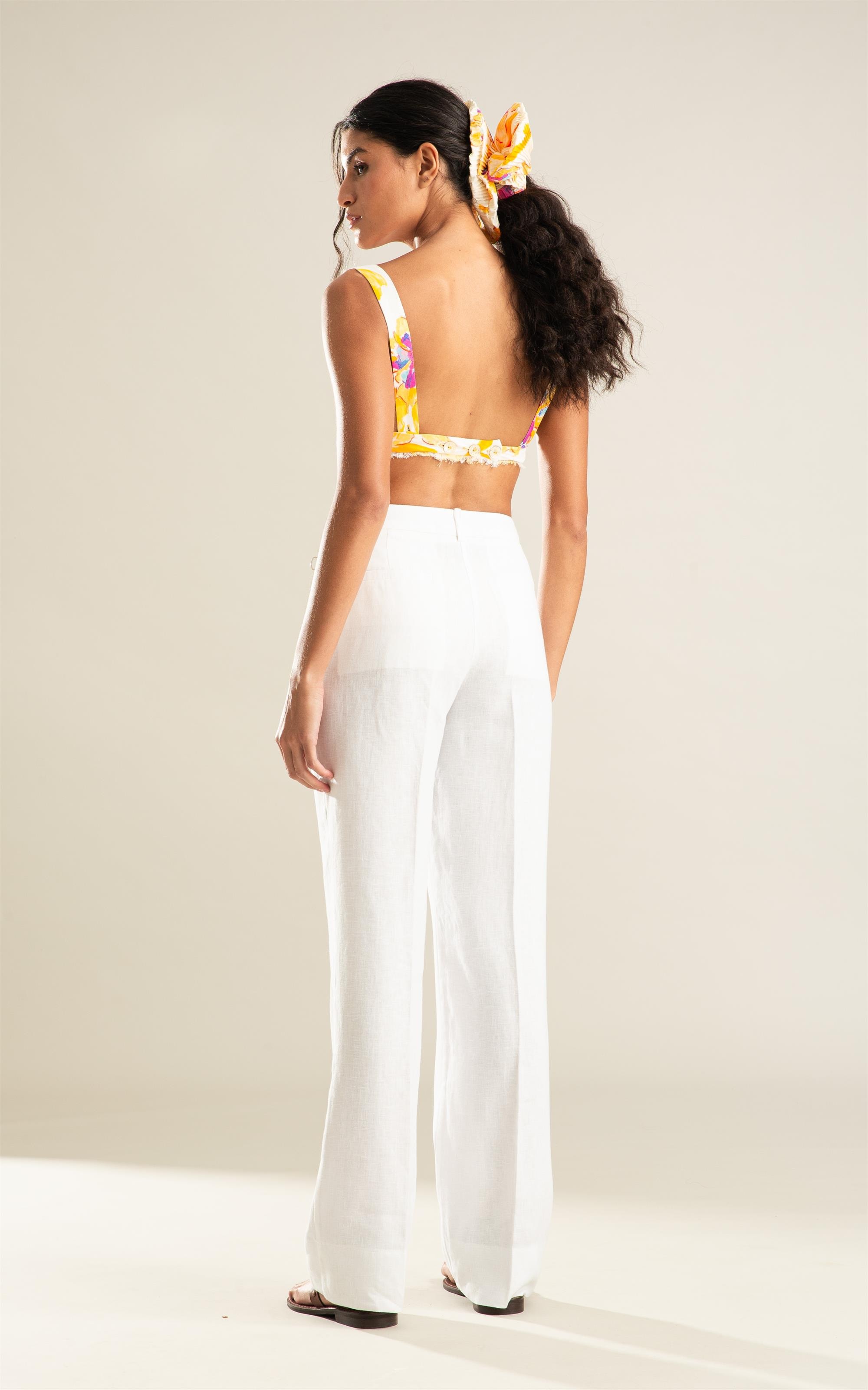 Camisa Linho  Nina Art Flower Branco