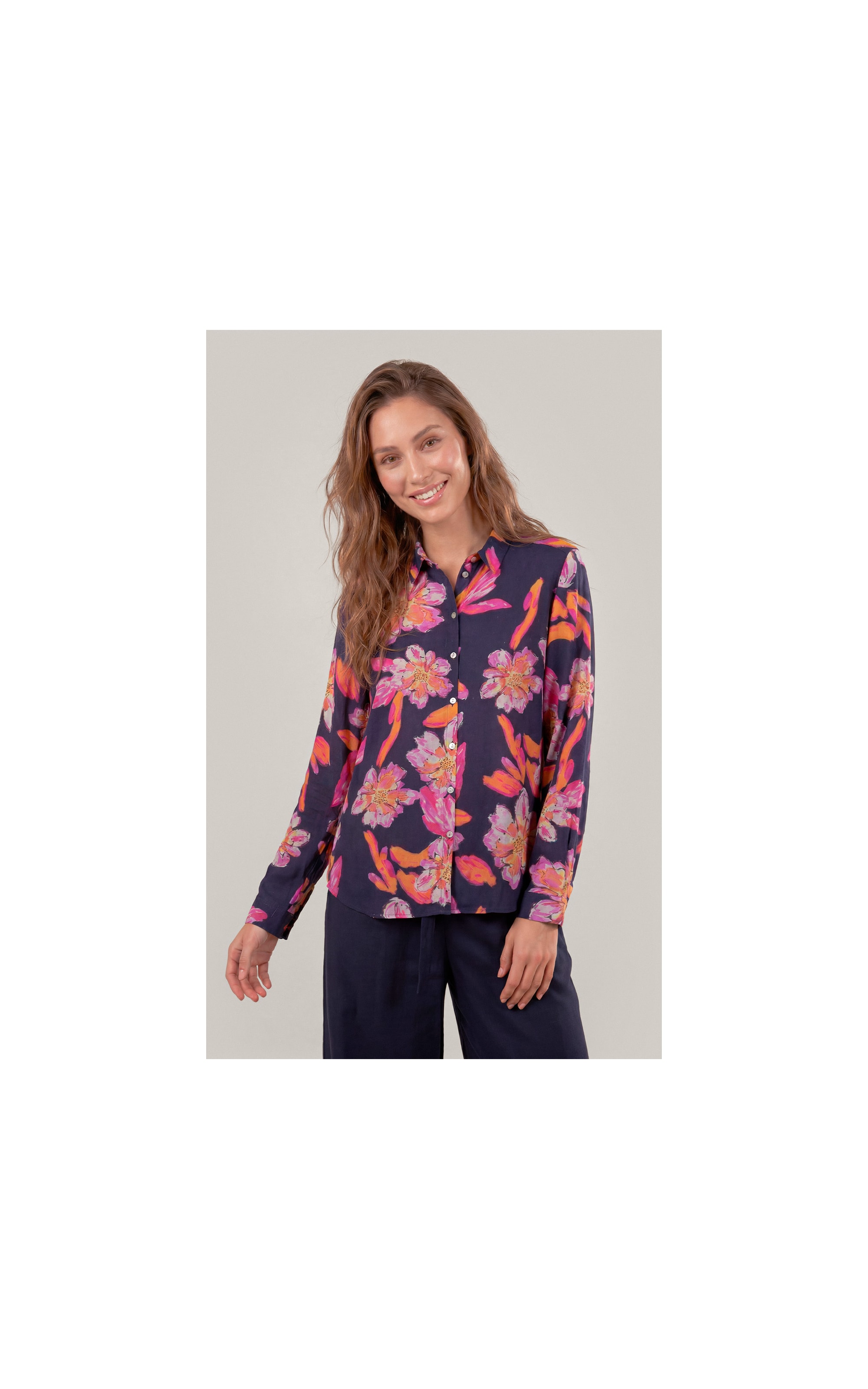 Camisa Linho  Nina Art Flower Dark Navy