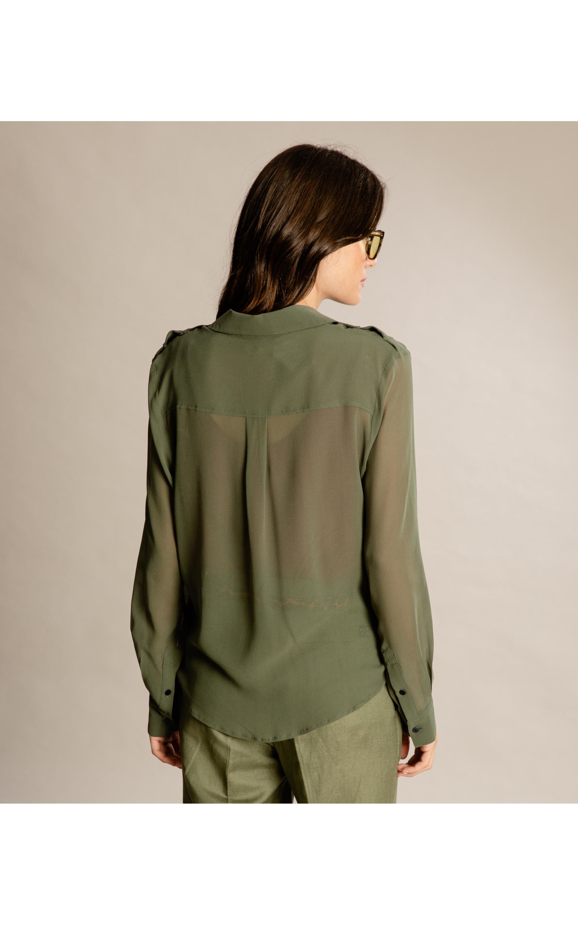 Camisa Magnolia Seda Lisa Verde Army