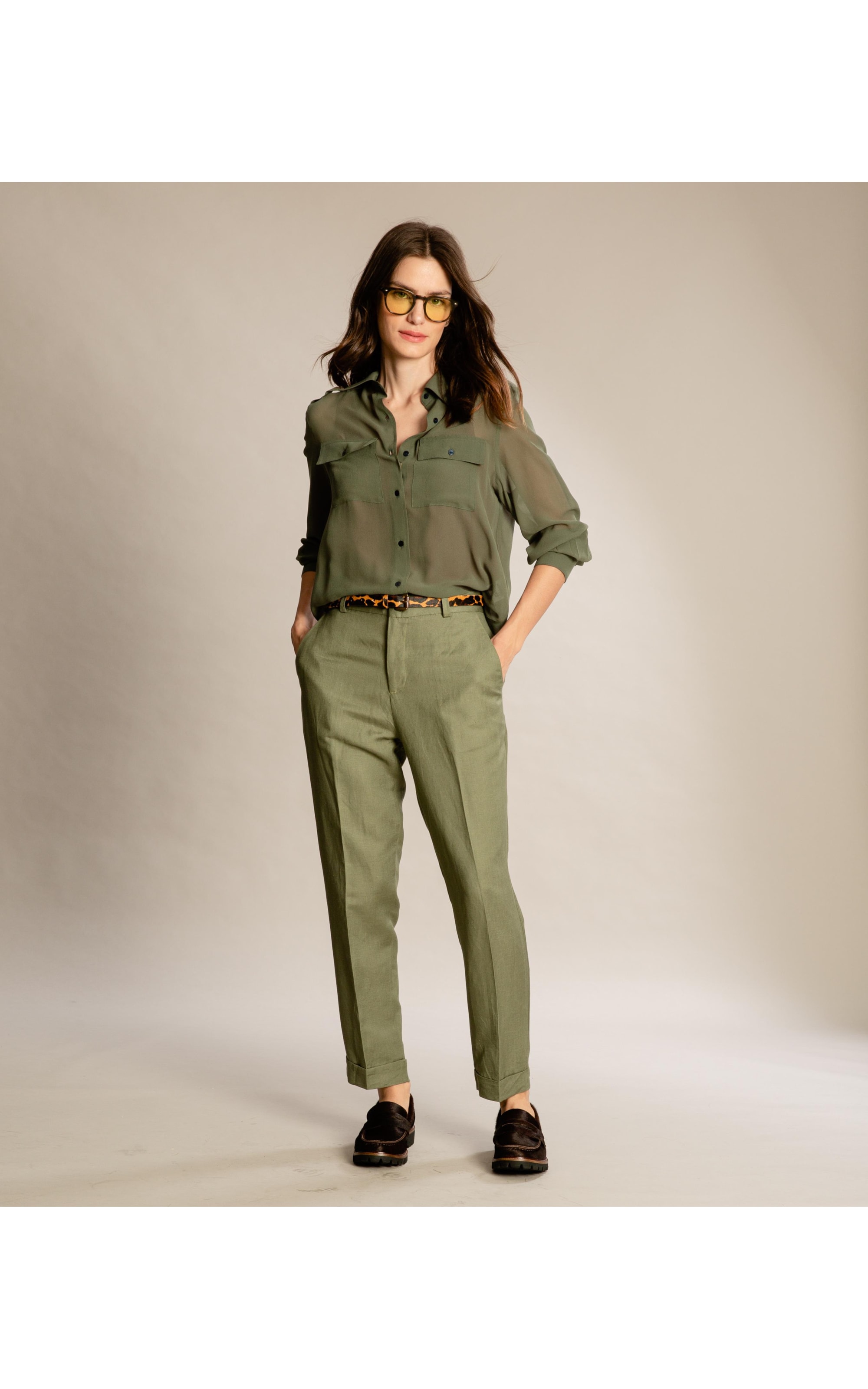 Camisa Magnolia Seda Lisa Verde Army