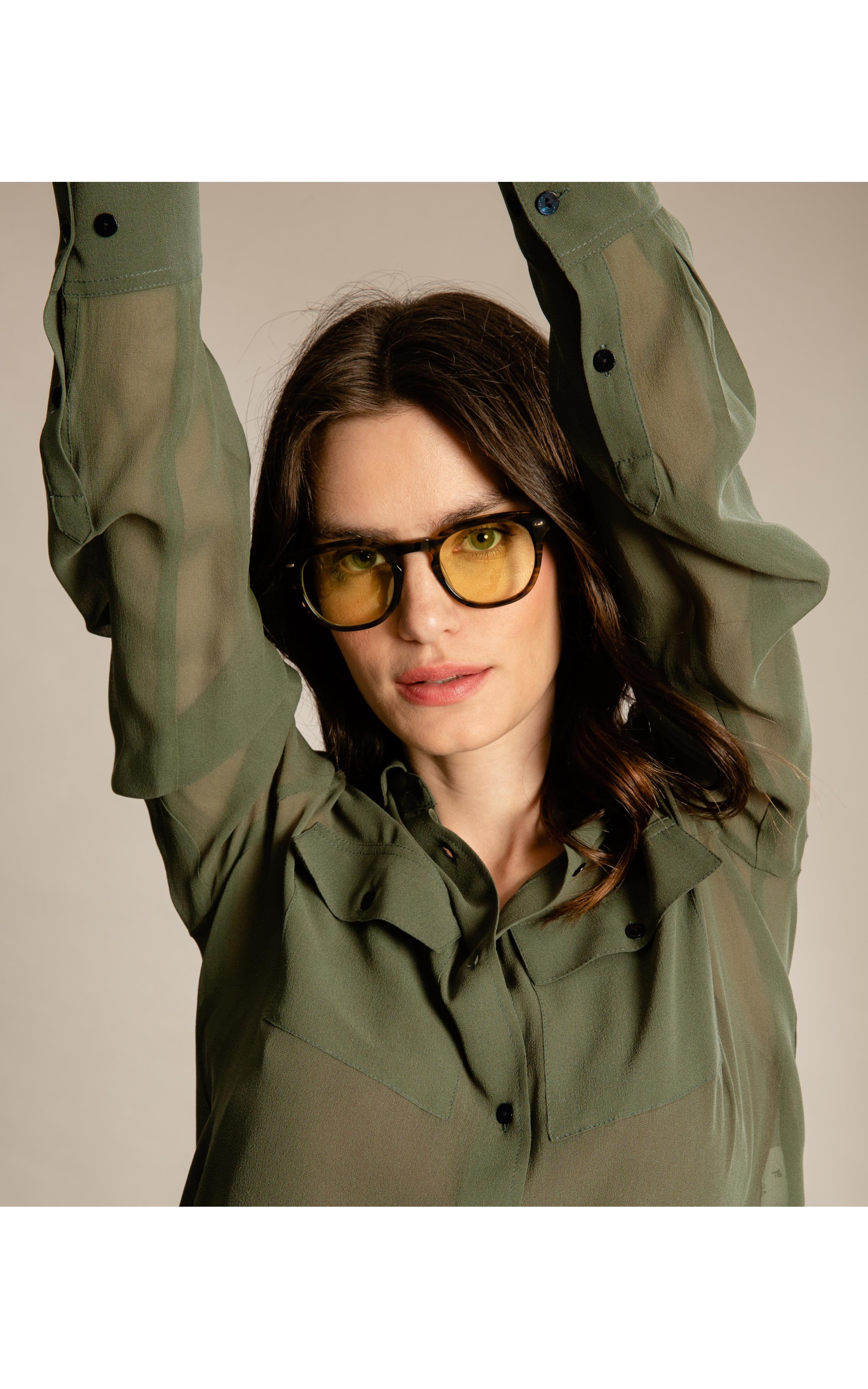 Camisa Magnolia Seda Lisa Verde Army