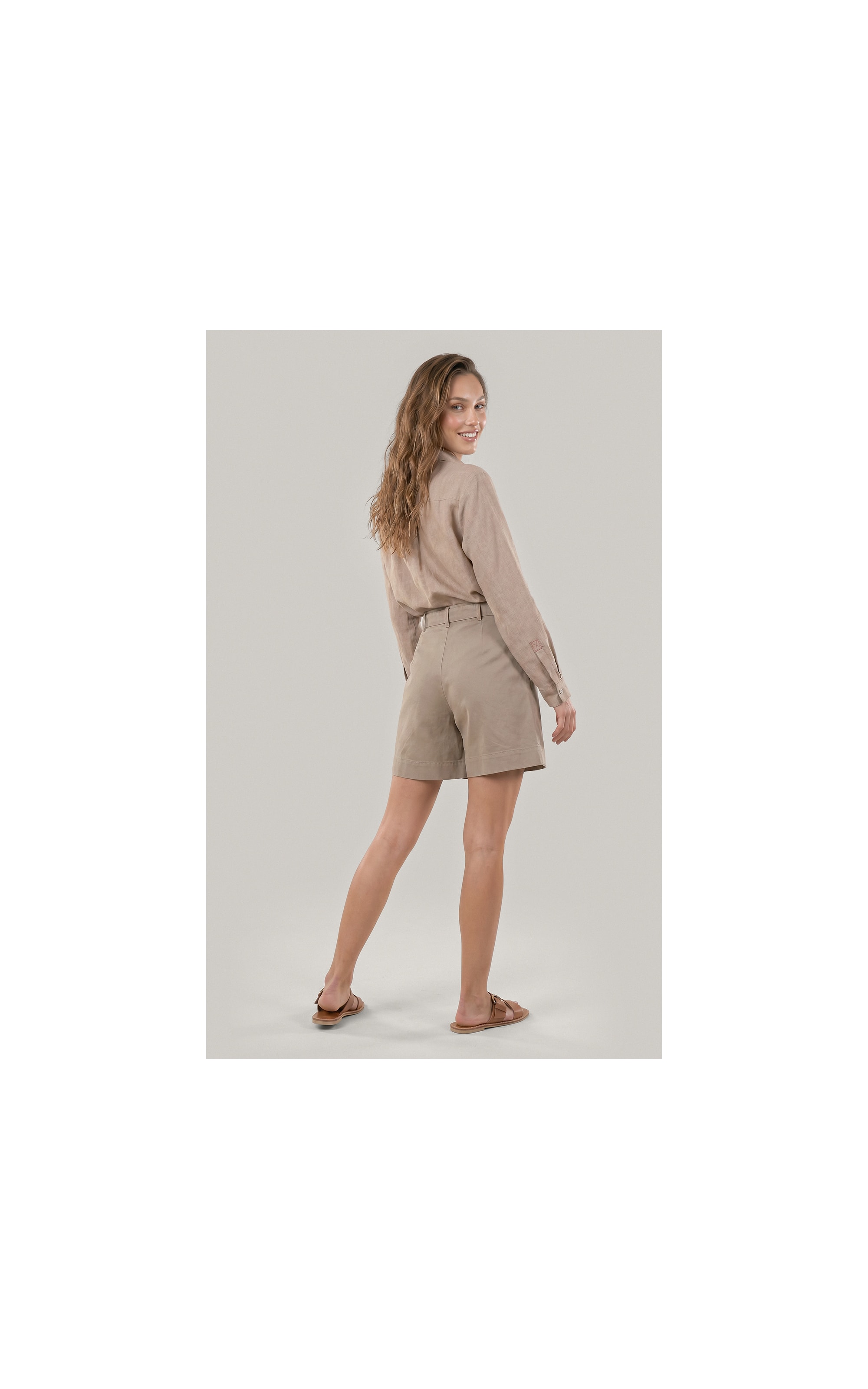 Camisa  Puro Linho Classic Caqui