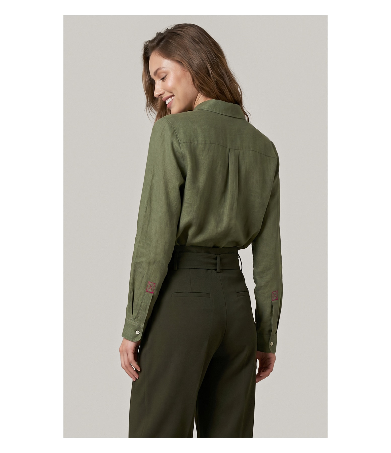 Camisa  Puro Linho Classic Verde Militar