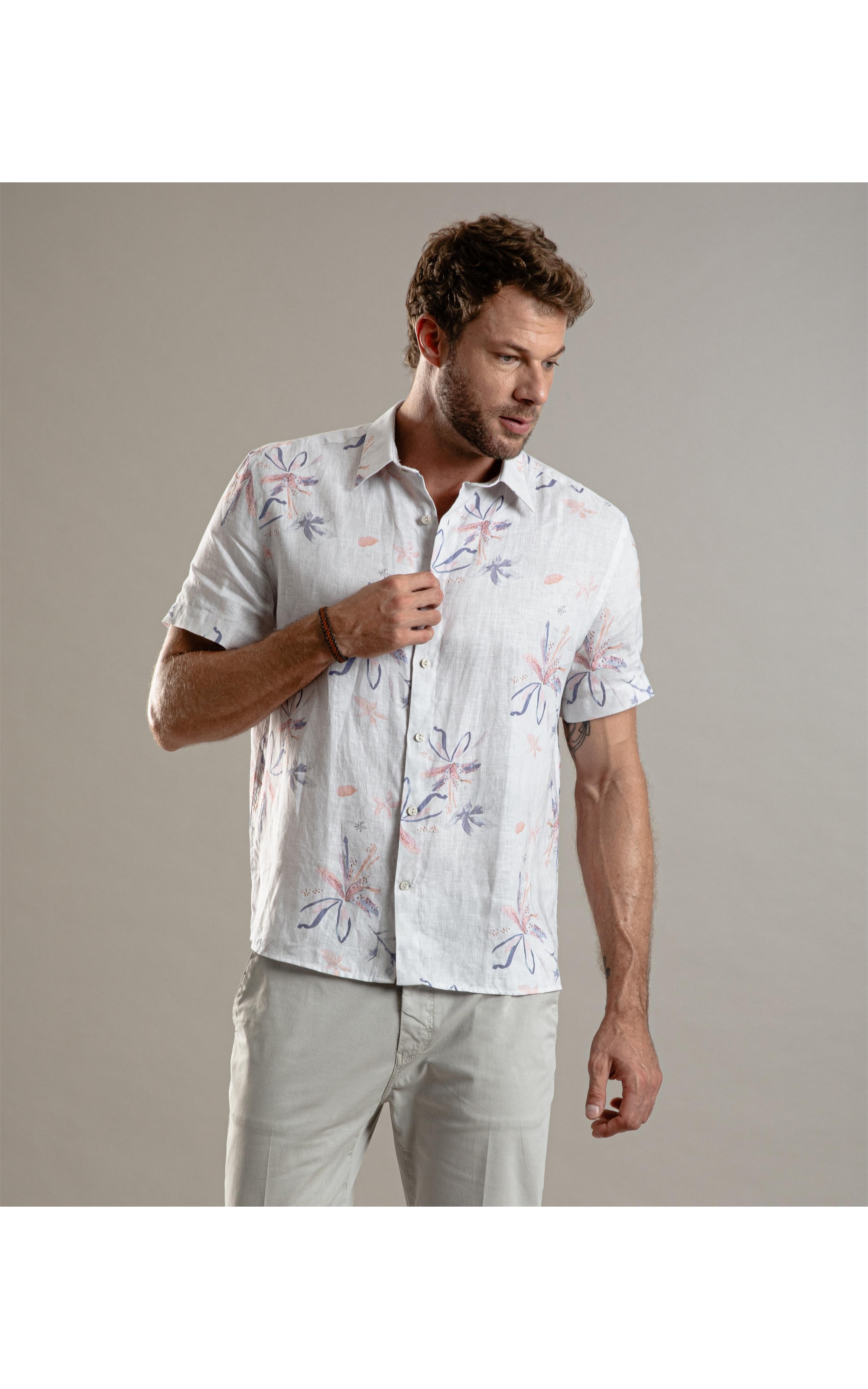 Camisa  Puro Linho Estampada Soft Flower Mc Azul Bic