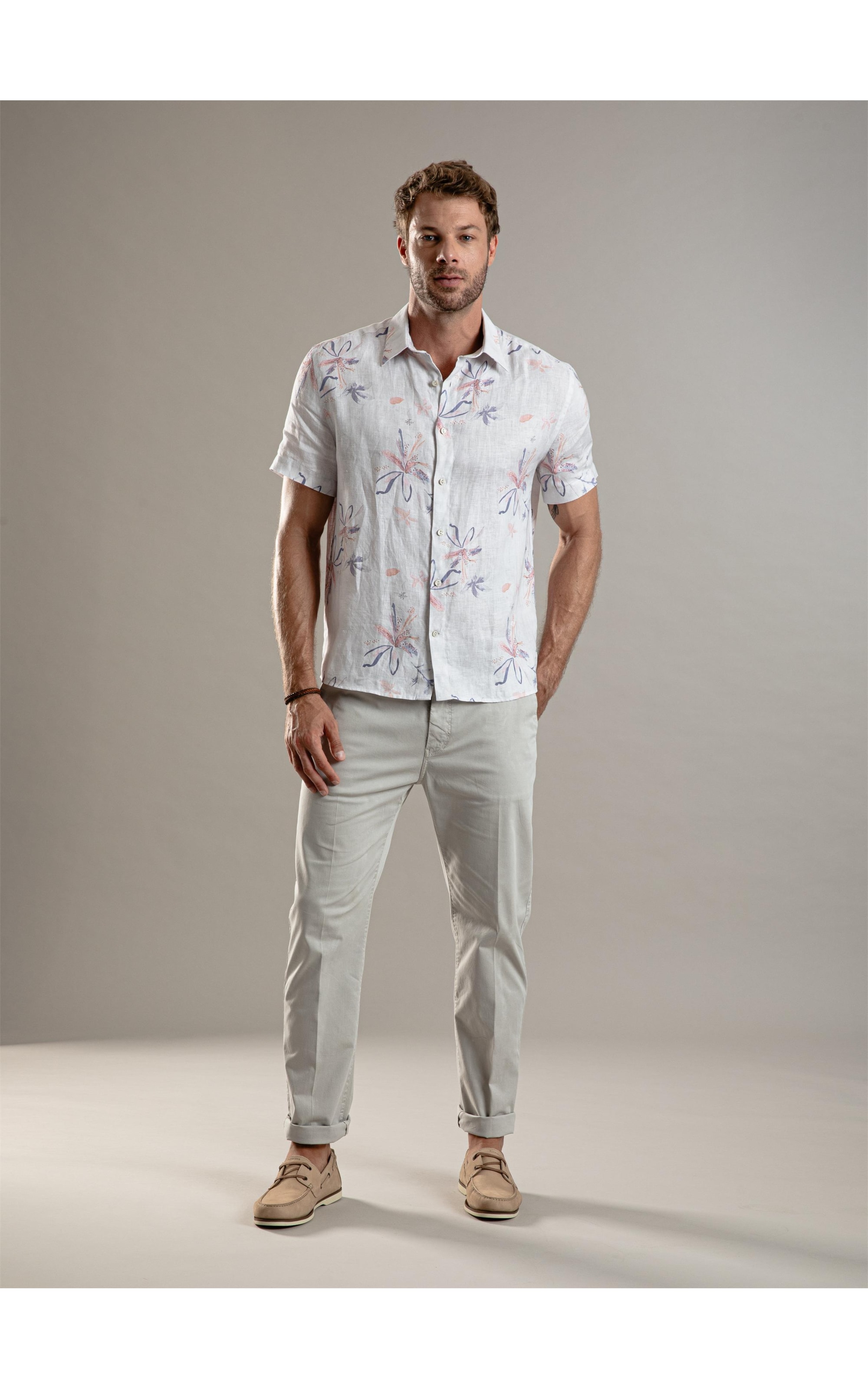 Camisa  Puro Linho Estampada Soft Flower Mc Azul Bic
