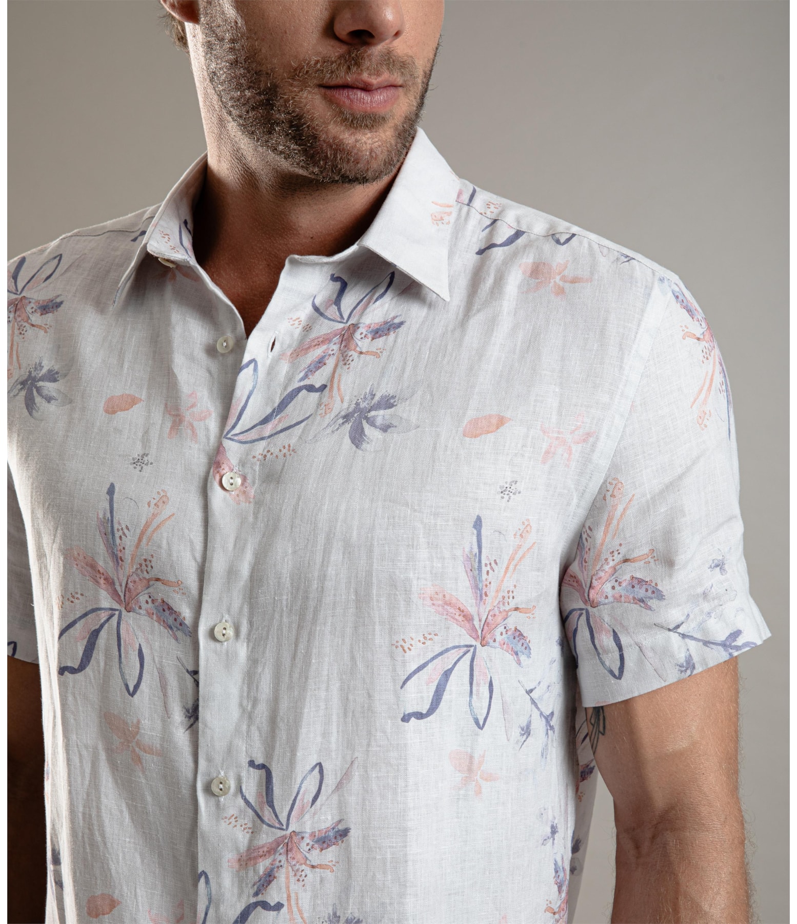 Camisa  Puro Linho Estampada Soft Flower Mc Azul Bic