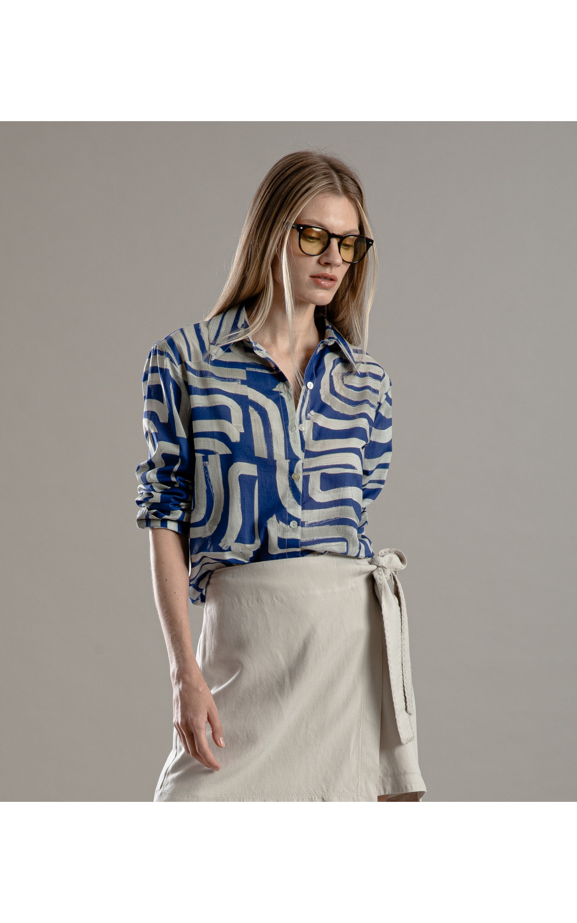Camisa Sardenha Brush  Tiles Algodao Azul Bic