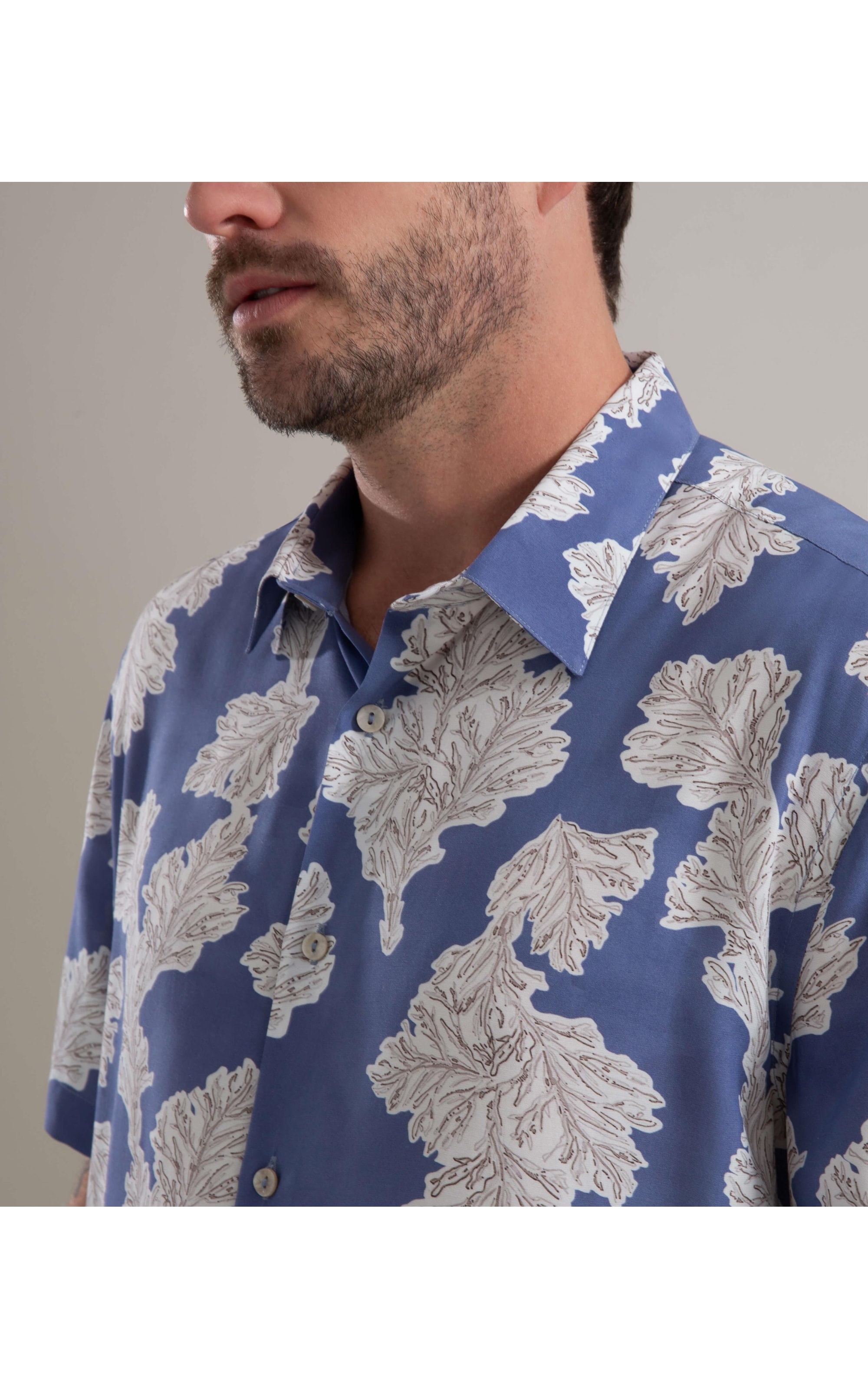 Camisa Viscose Estampada Algas Mc Azul Jeans