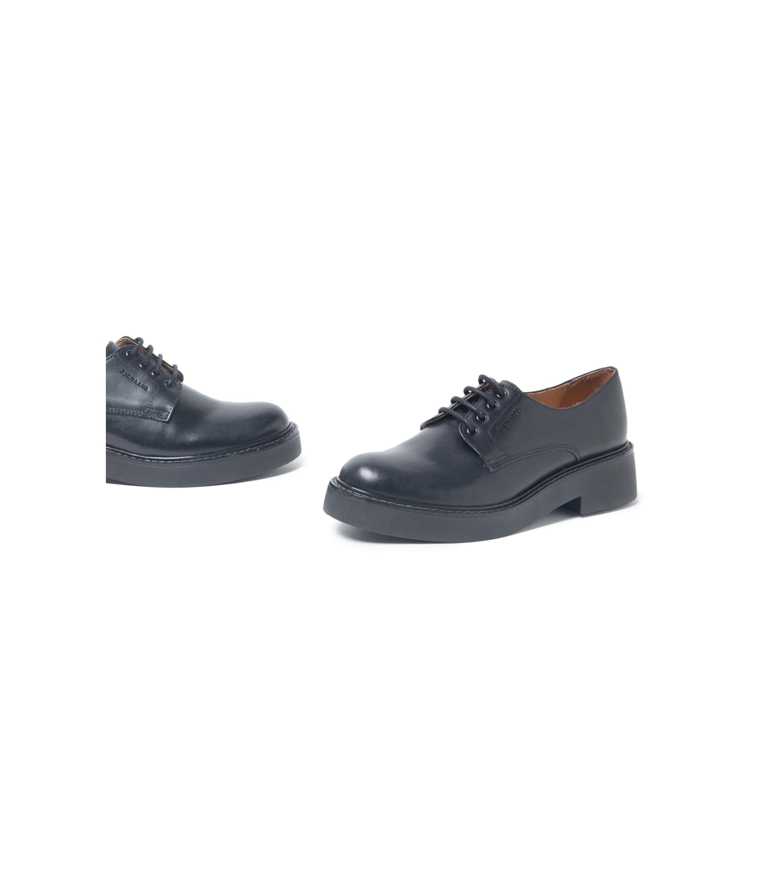 Derby Deep Rch Preto