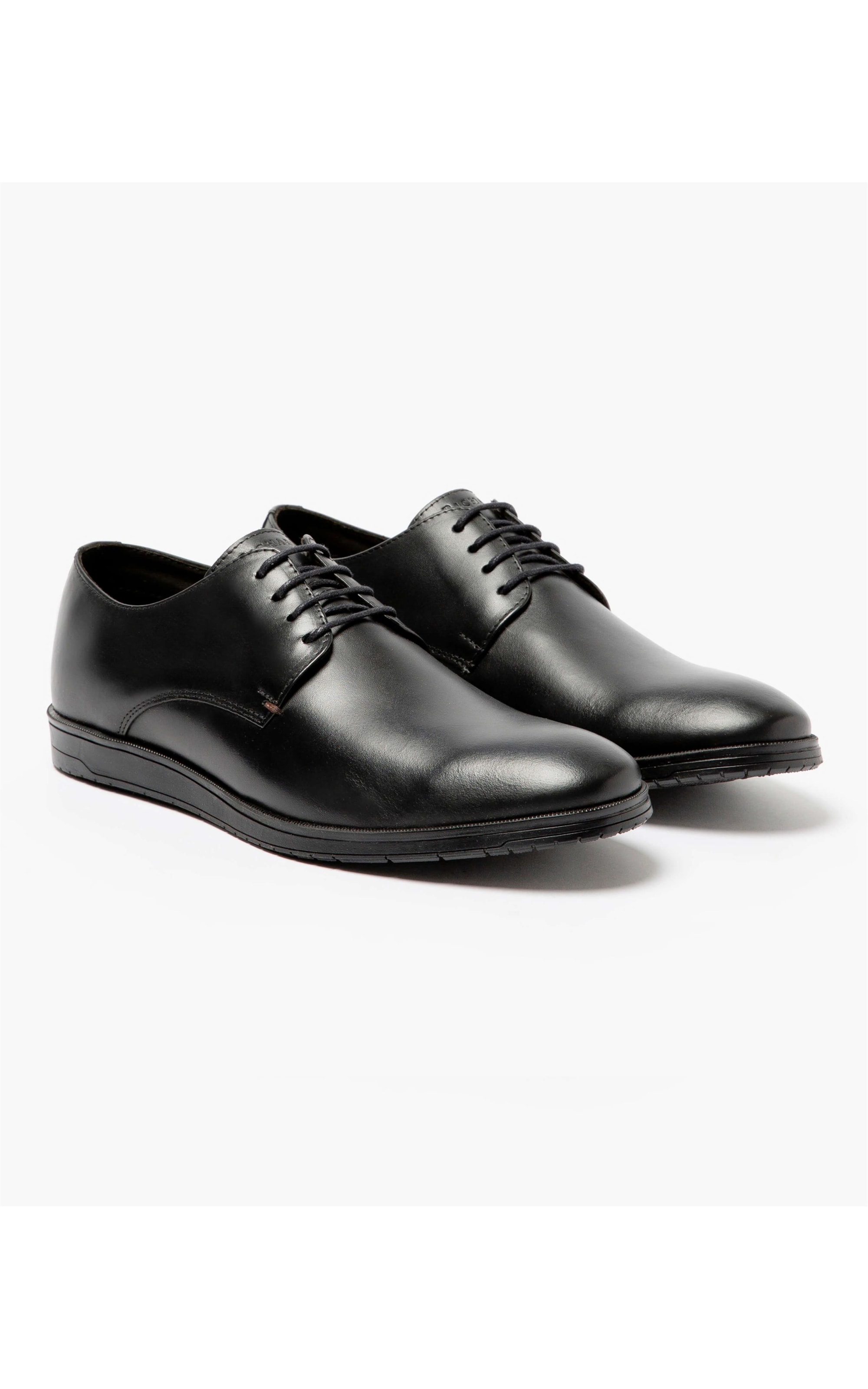 Derby Oregon Preto