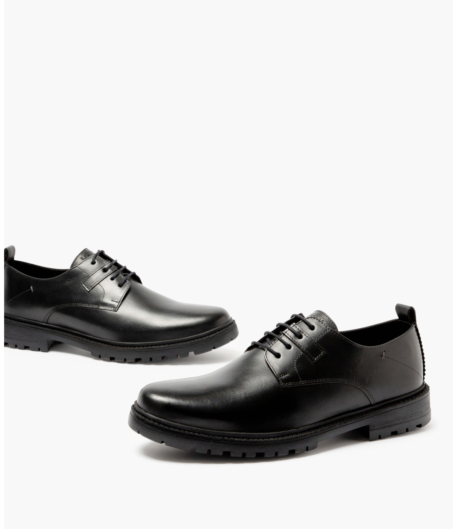 Derby Worker Preto
