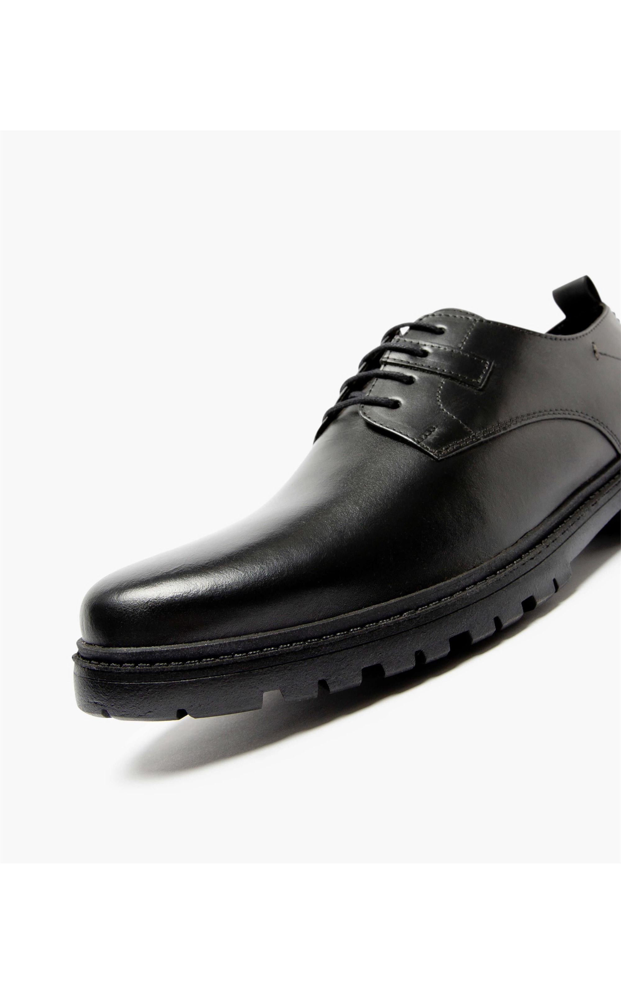Derby Worker Preto