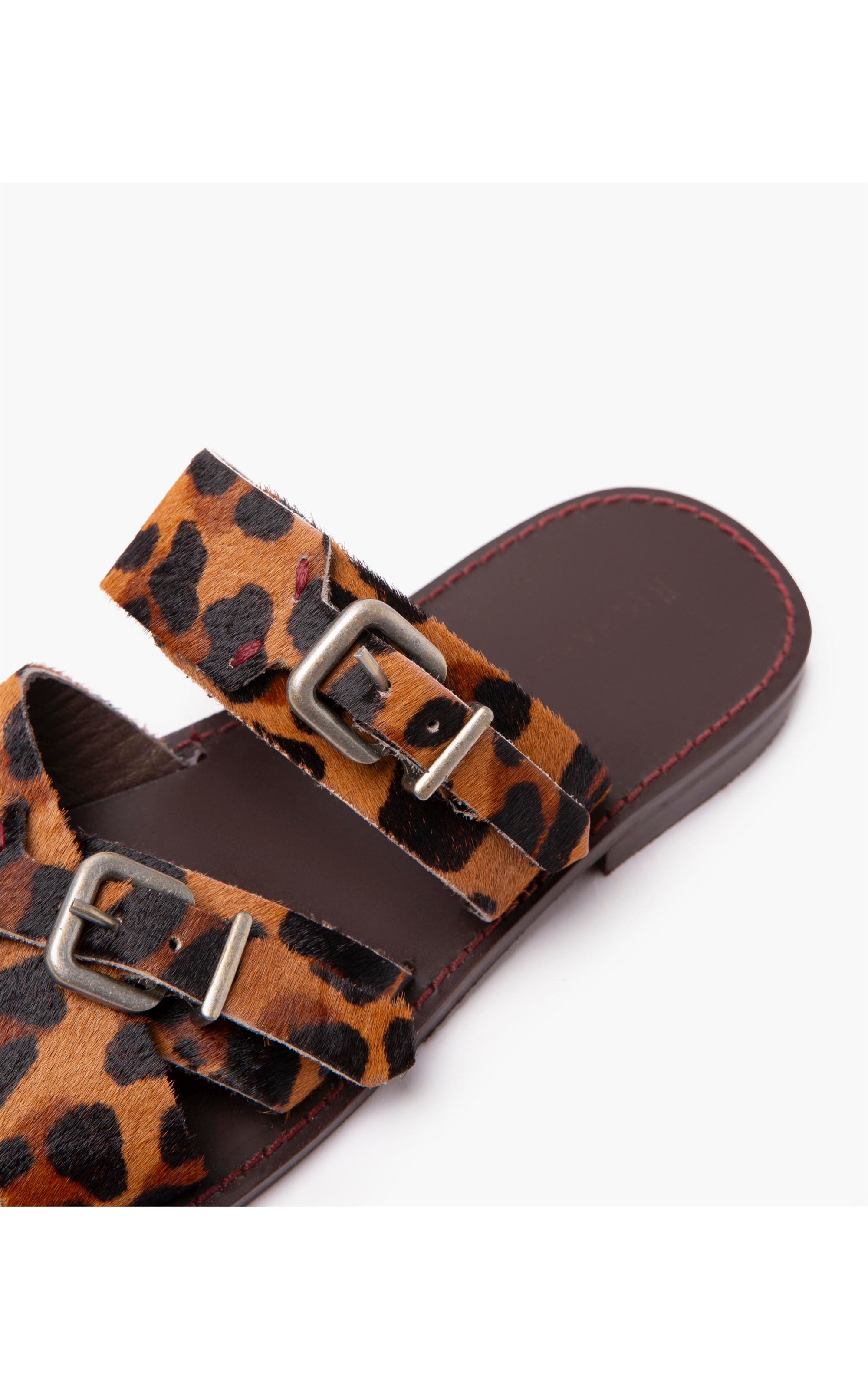 Flat Lapa Animal Caramelo