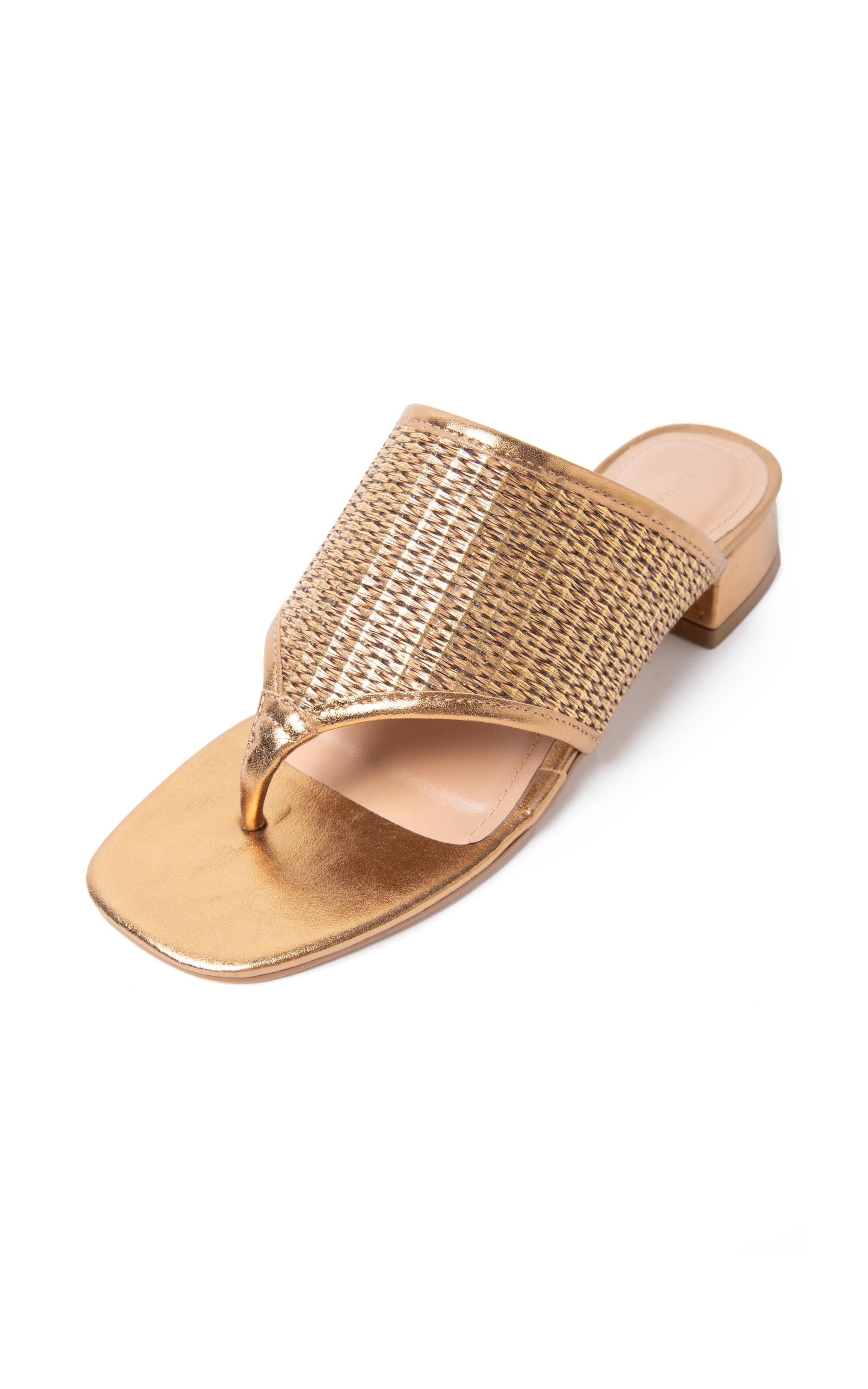 Flat Marissol Dourado