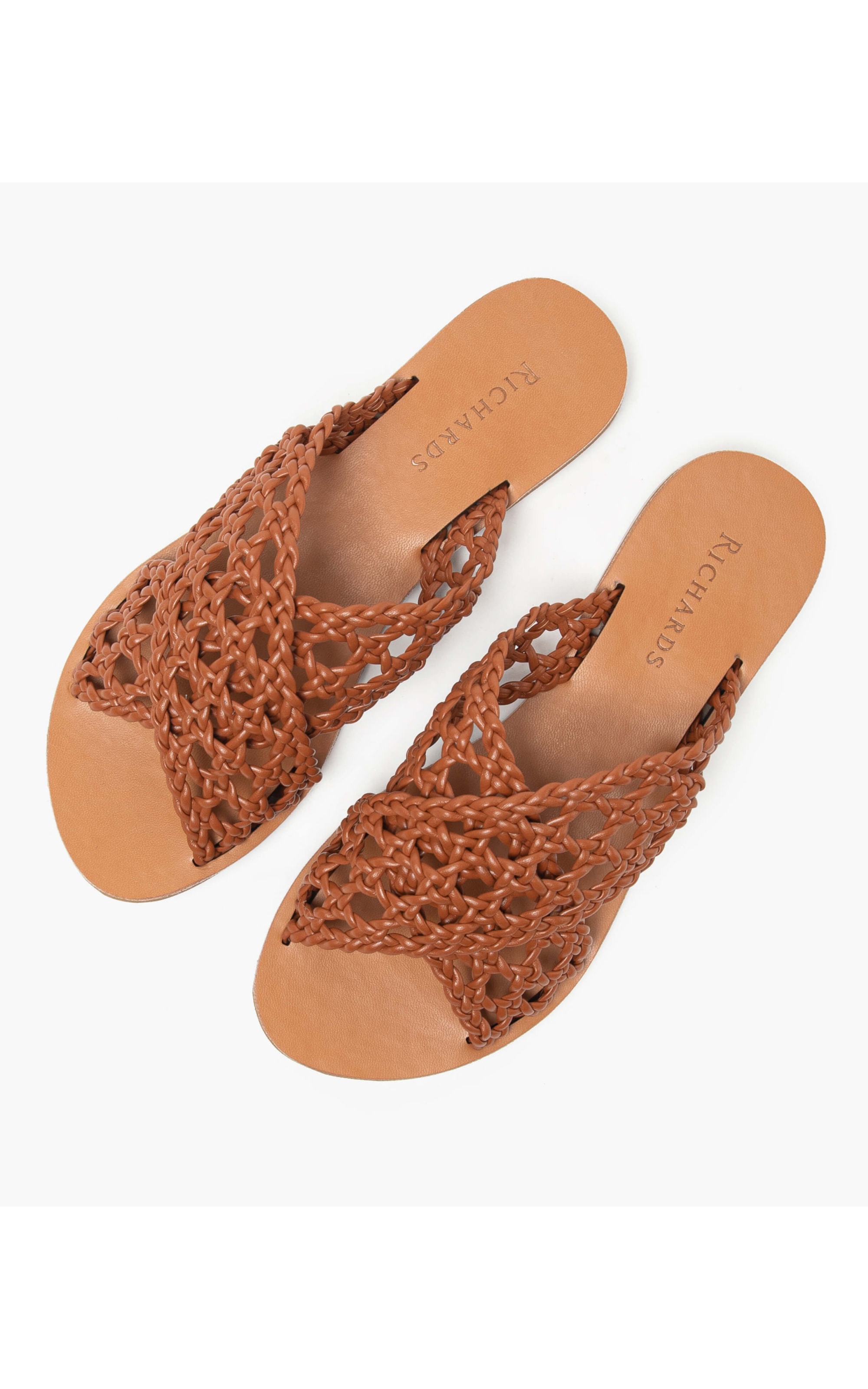 Flat Sarah Camel