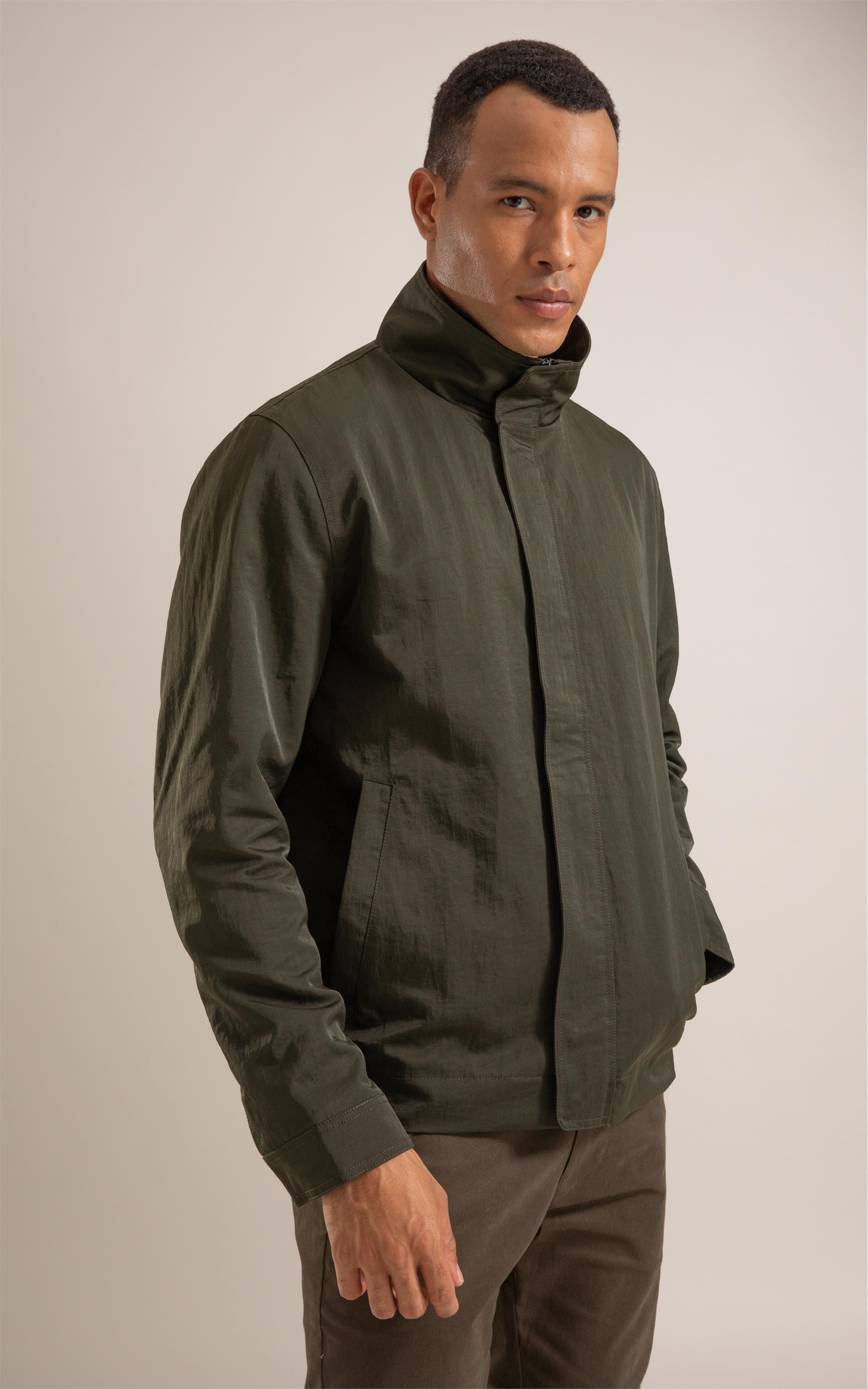 Jaqueta Brisbane Nylon Verde Army