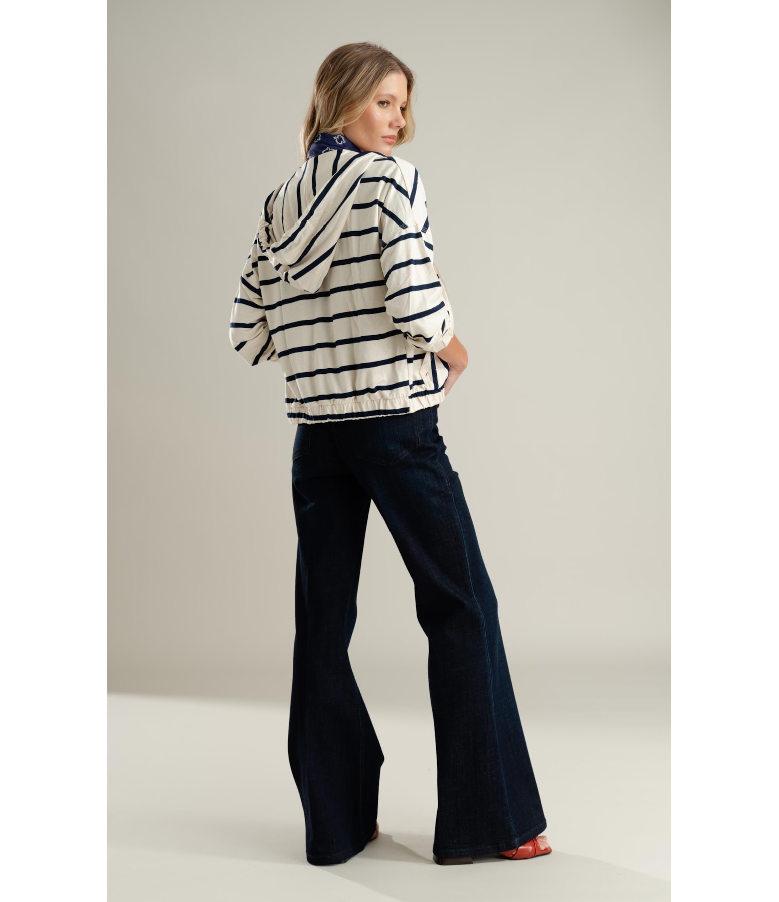 Jaqueta Chiara Capuz Listrado Lb Dark Navy