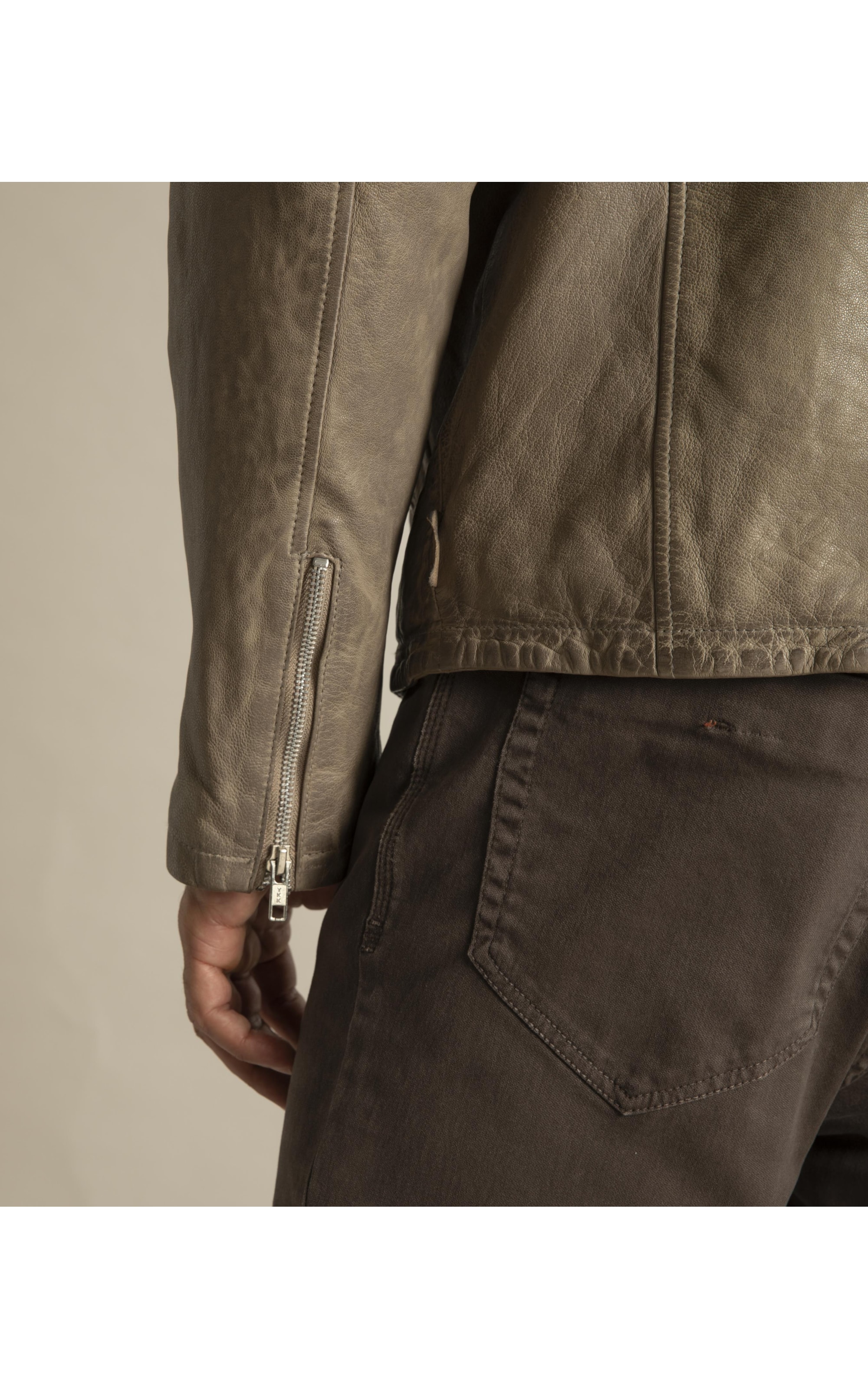 Jaqueta de Couro Stone Husk