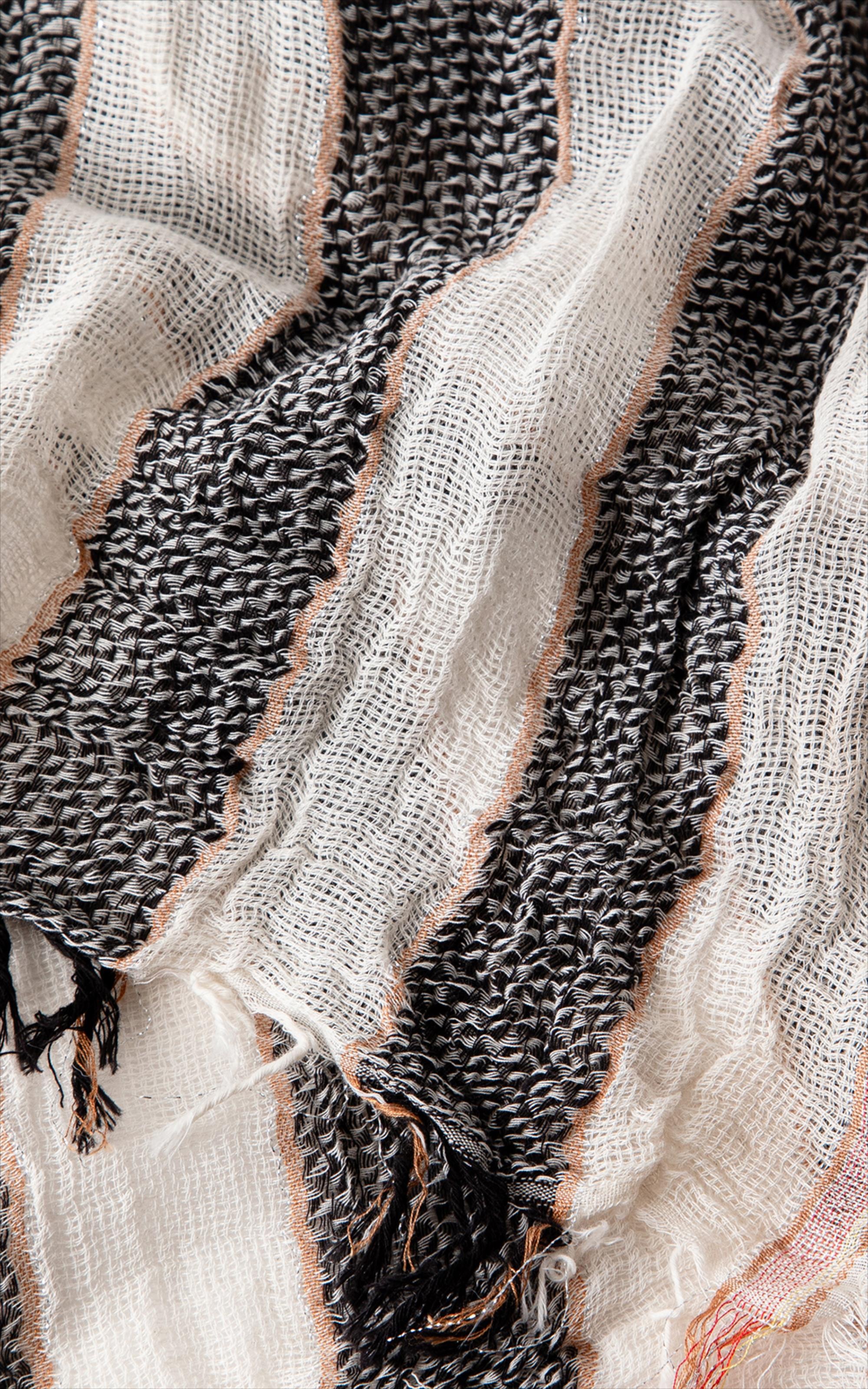 Lenço Black Stripes Preto