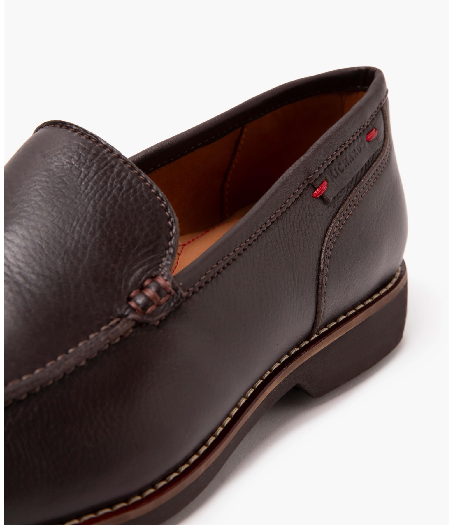 Loafer Relax Cafe