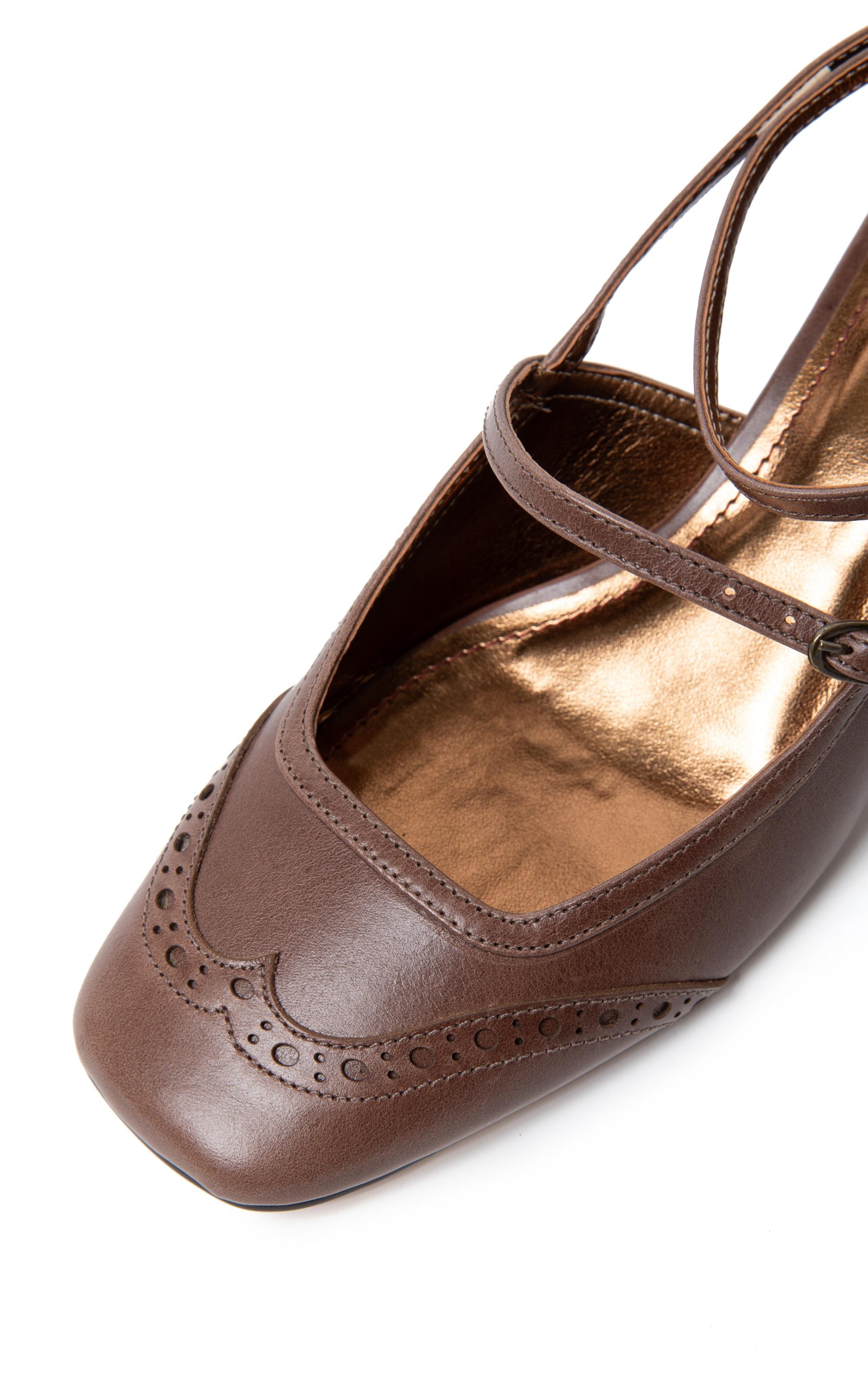 Mule Brogue Date Rch Cafe
