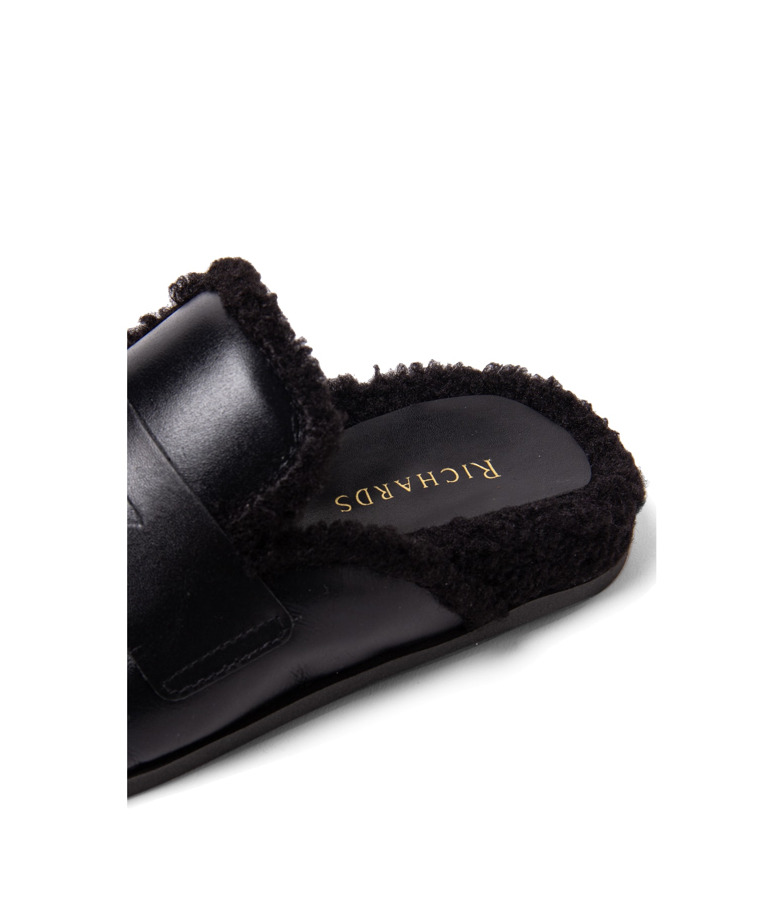 Mule Fluffy Richards Preto