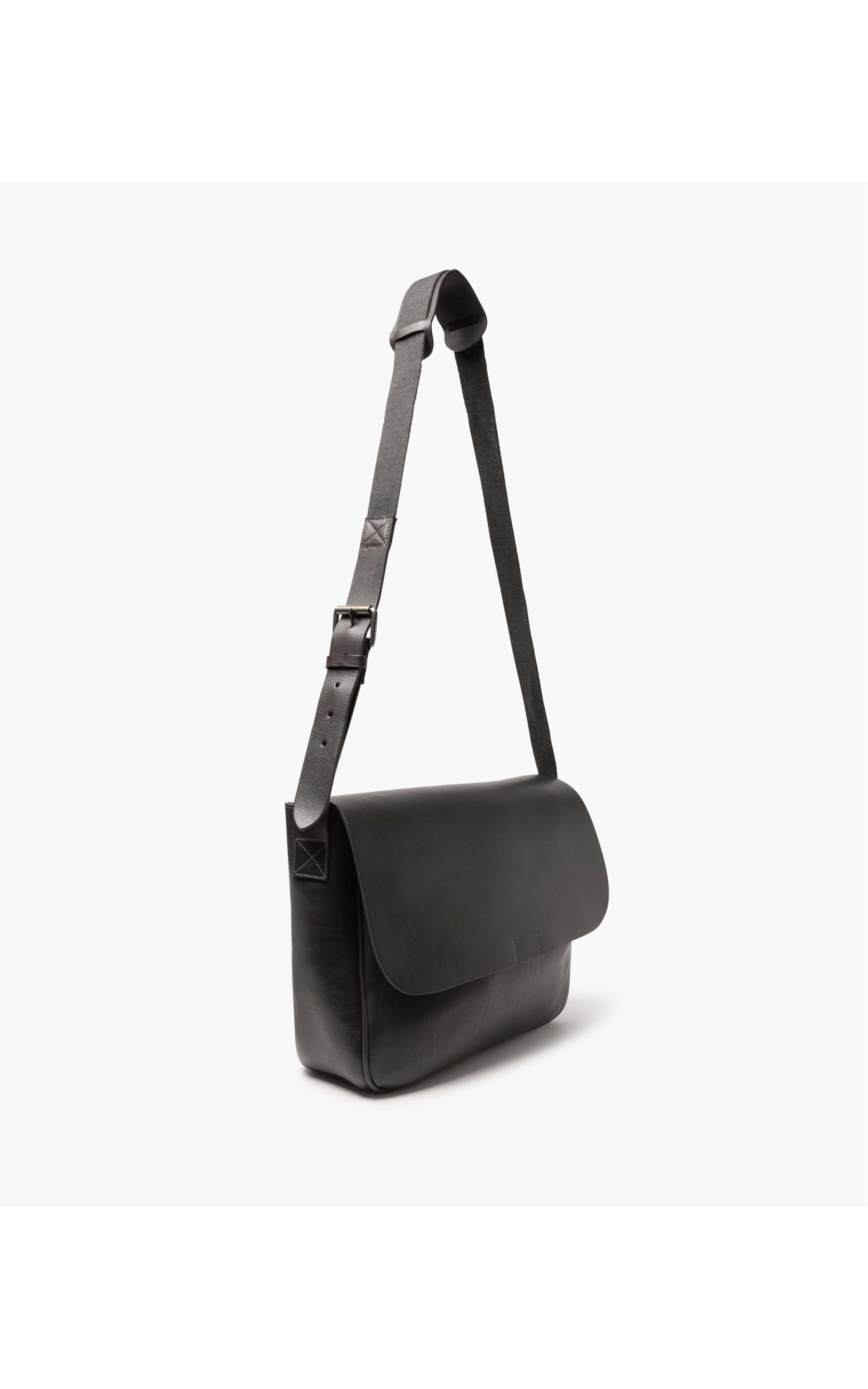 Pasta Carteiro Traveler Preto