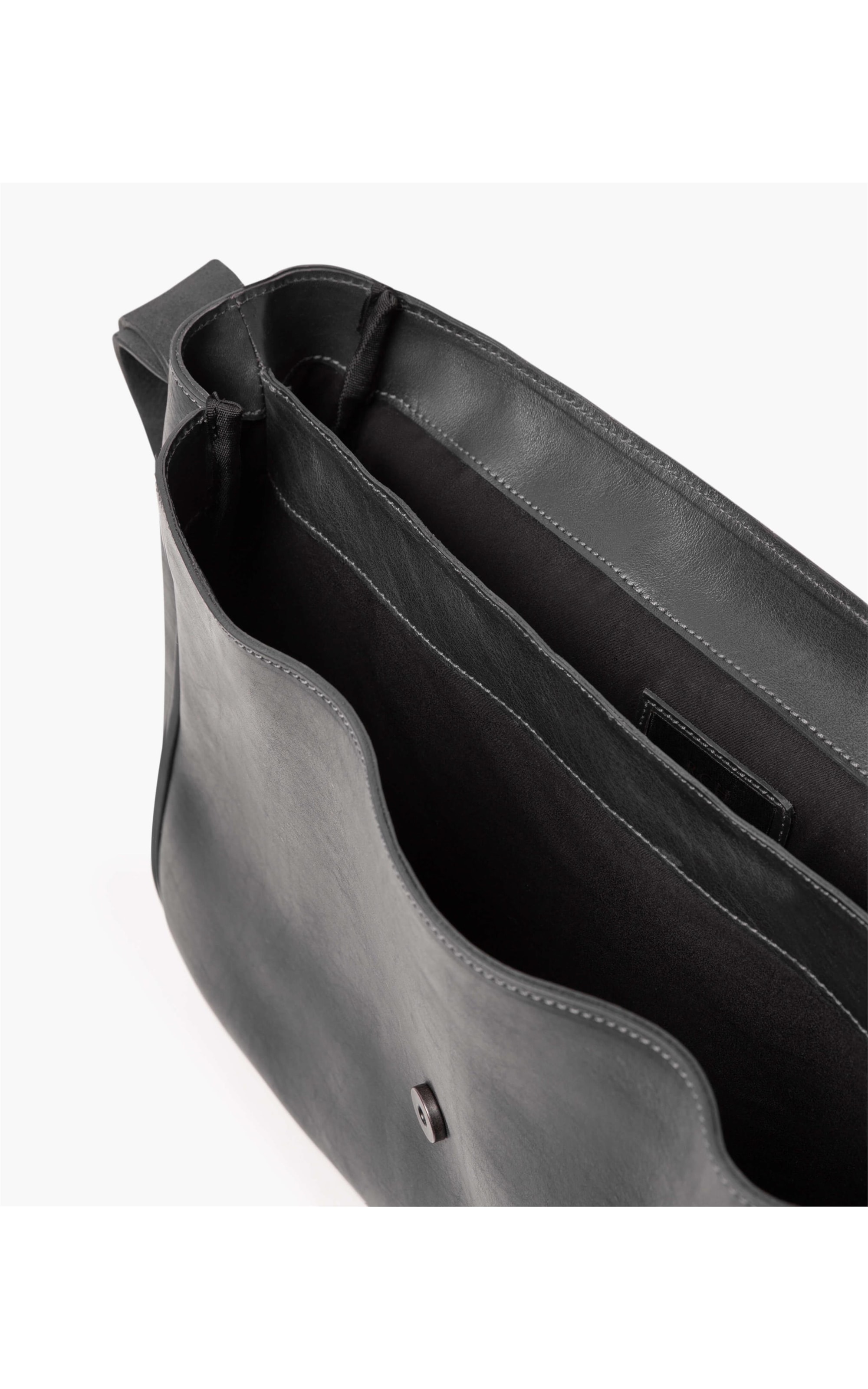 Pasta Carteiro Traveler Preto