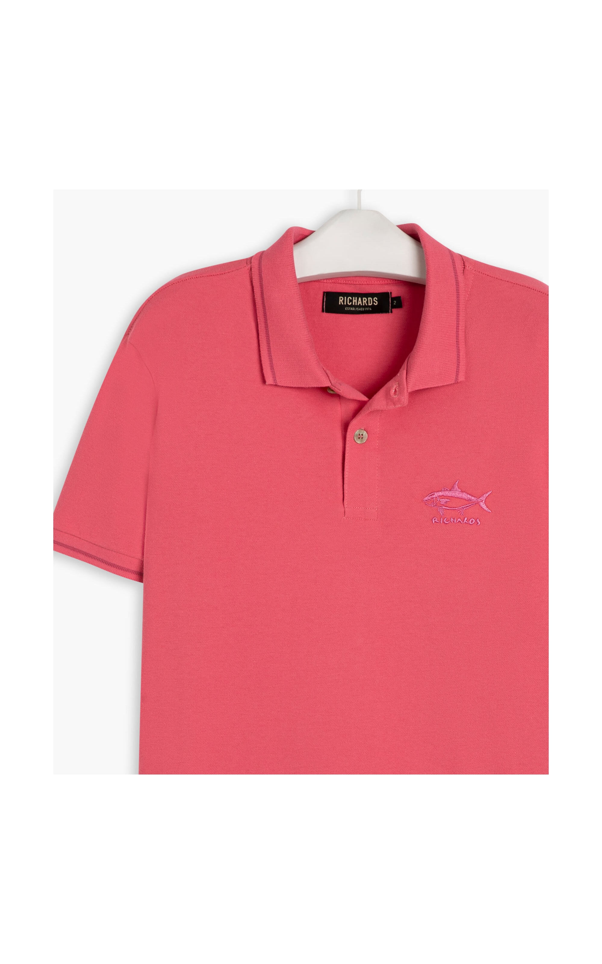 Polo Piquet Com Frisos e Bordado Peixe Rosa Gum