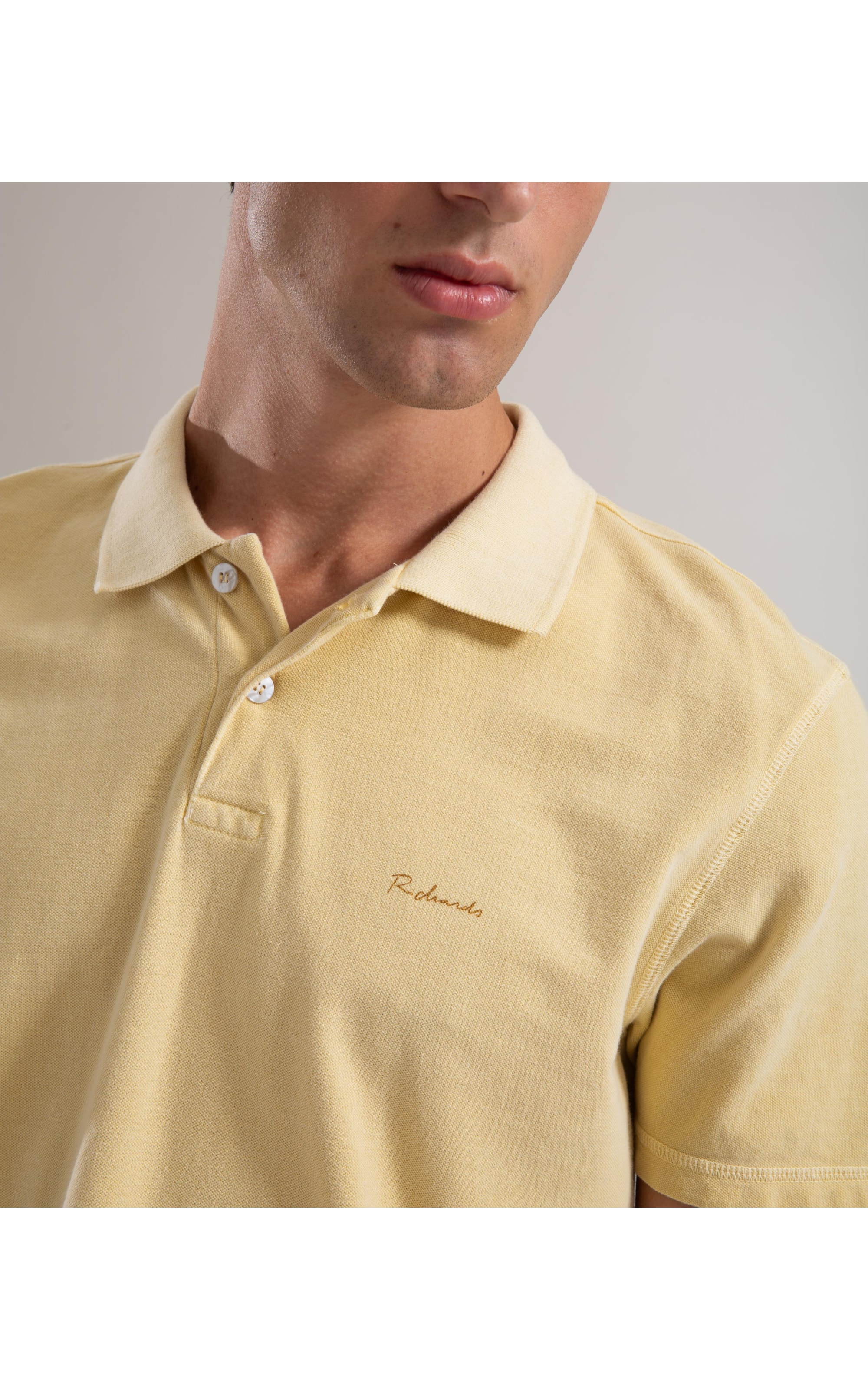 Polo Piquet Washed Amarelo