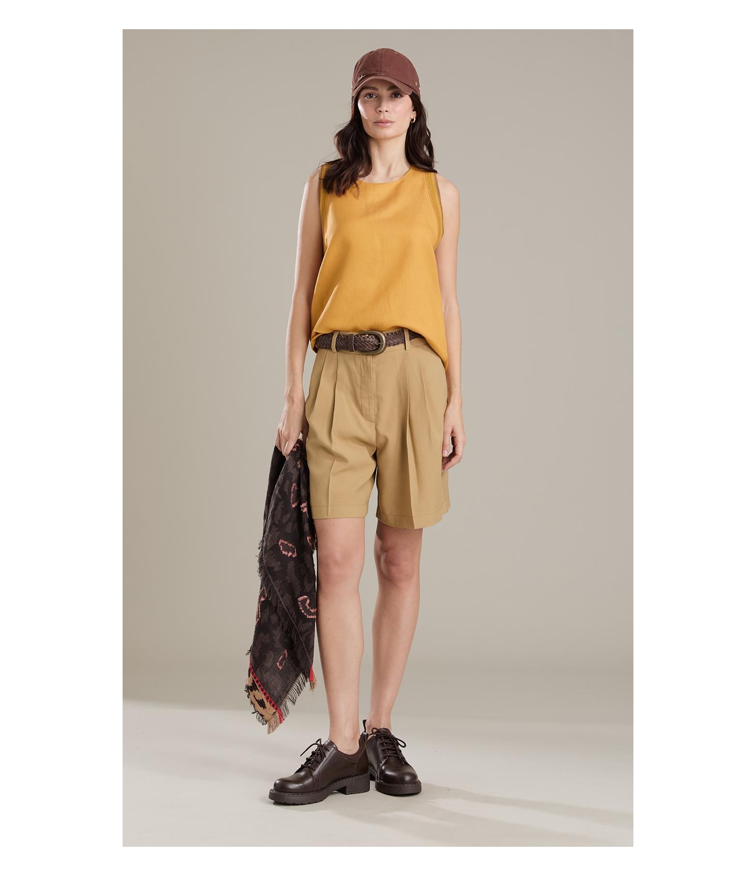 Regata Linho Clarissa Mostarda