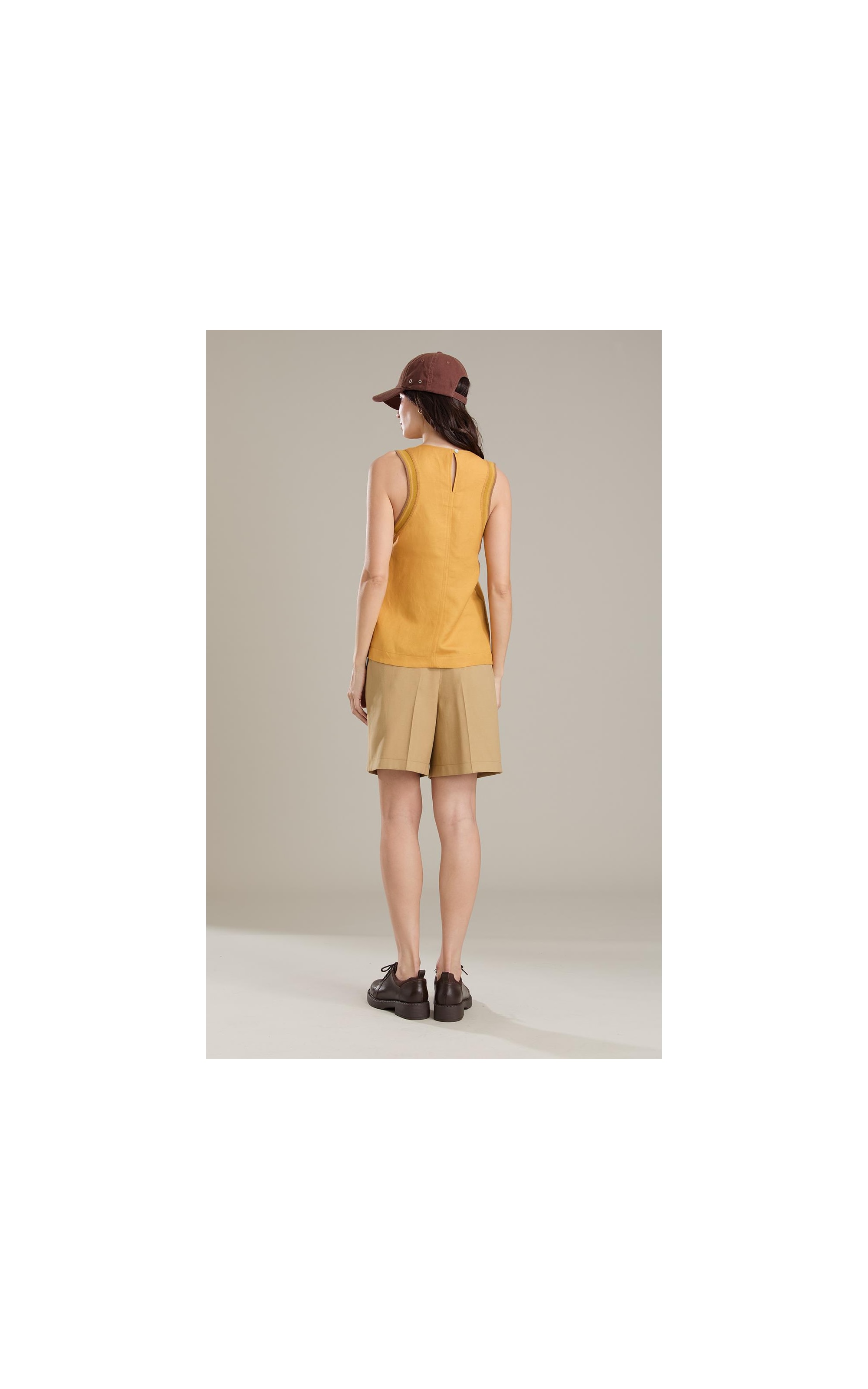 Regata Linho Clarissa Mostarda