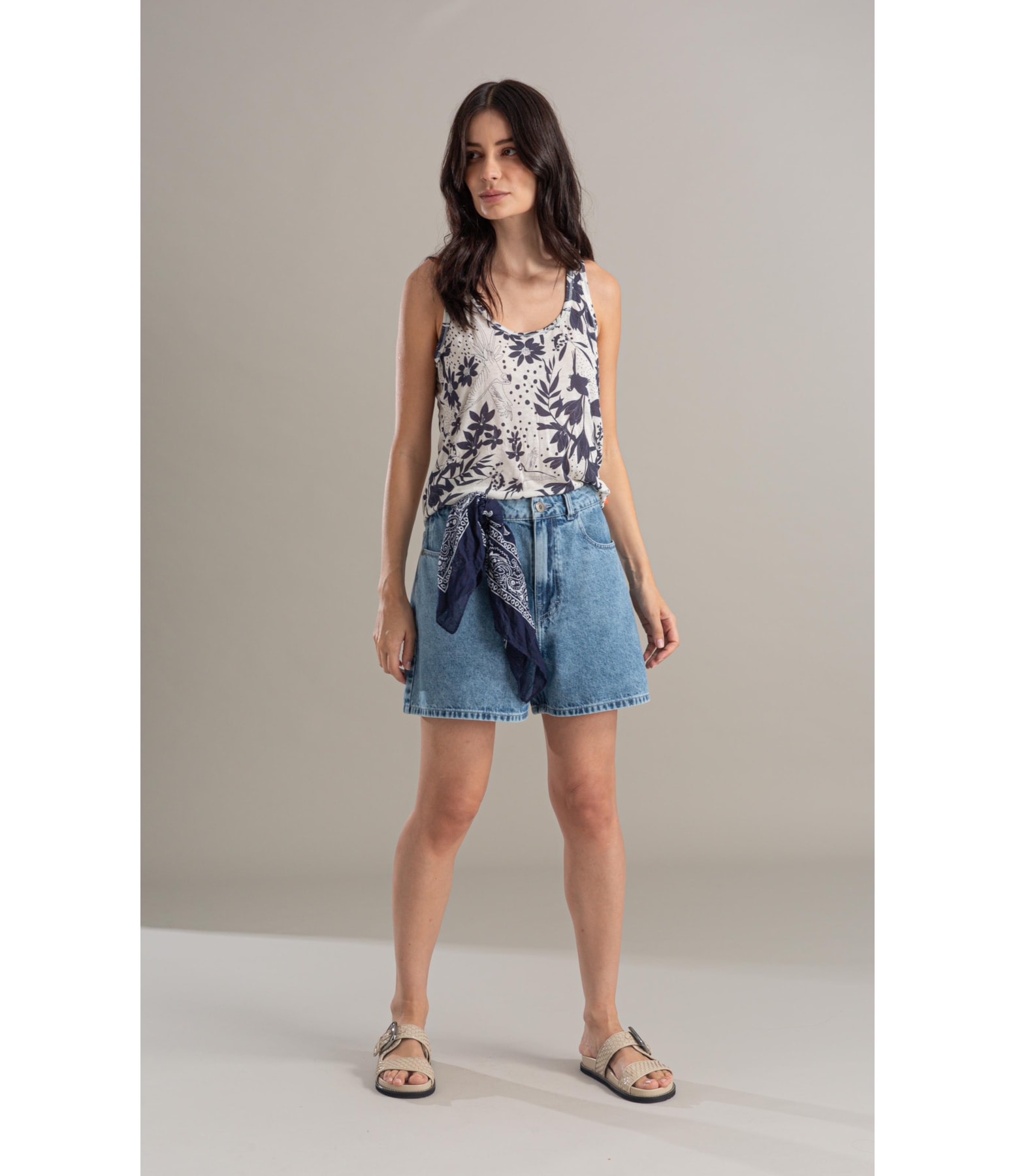 Regata Linho  Liria Estampa Arara Marinho