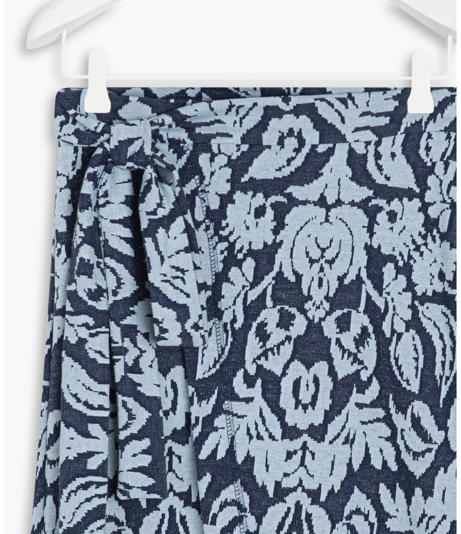 Saia Hina Jacquard Frida Marinho