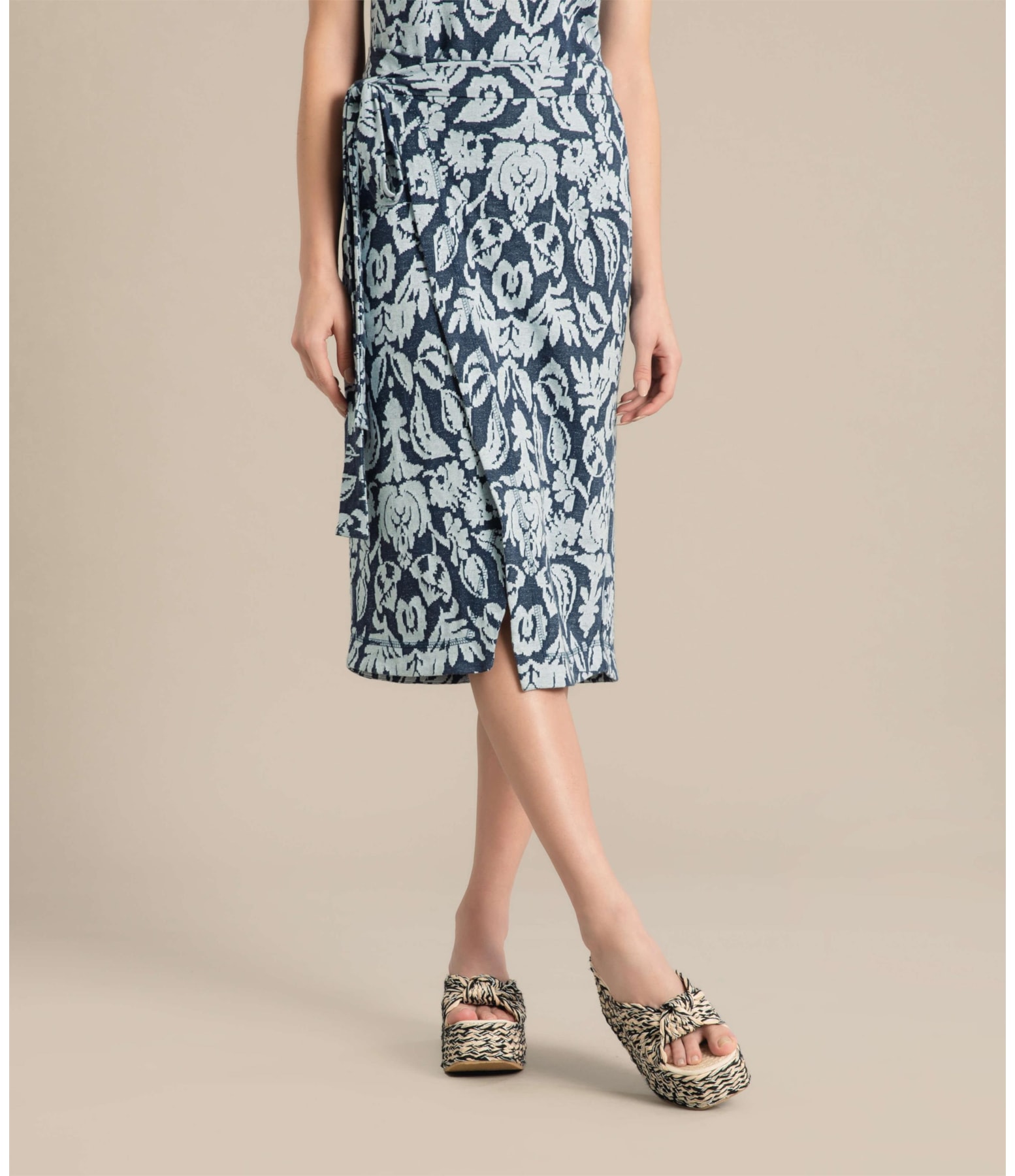Saia Hina Jacquard Frida Marinho