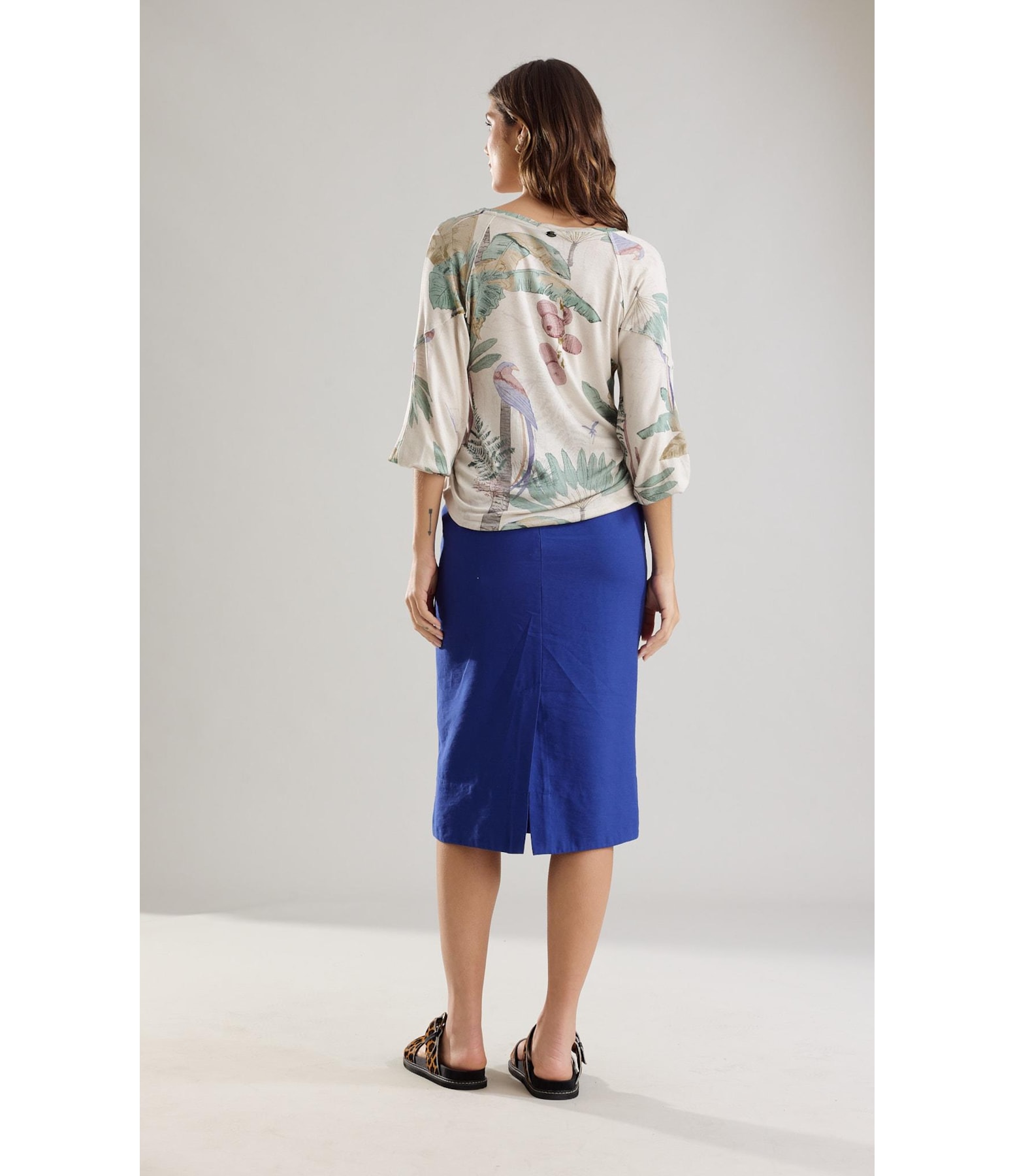 Saia Linho  Elis  Liso Azul Bic