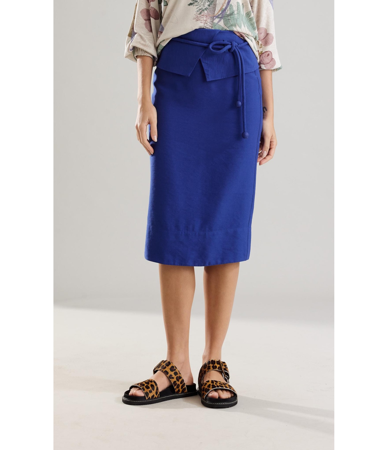 Saia Linho  Elis  Liso Azul Bic