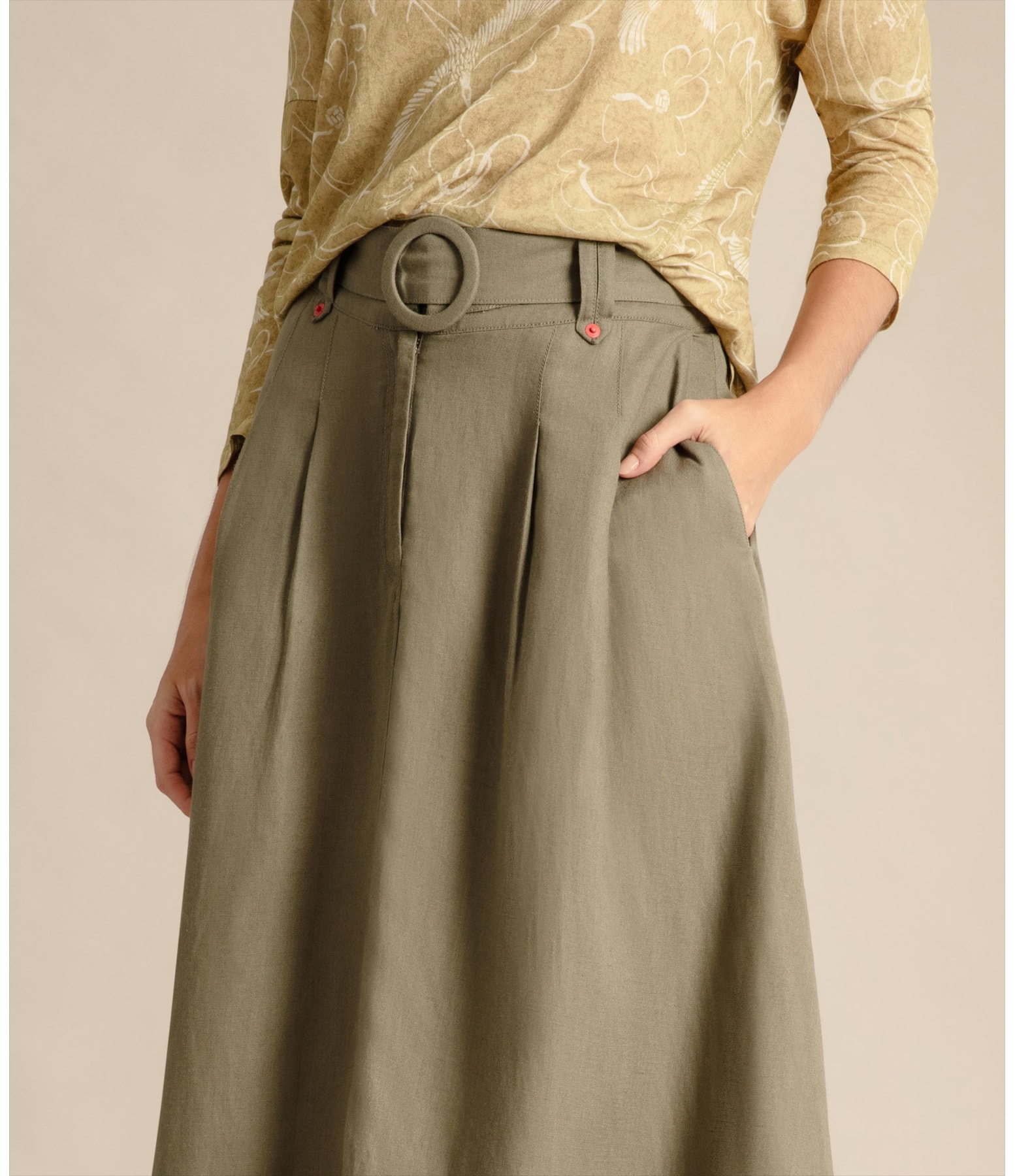 Saia Linho  Marian  Liso Verde Militar