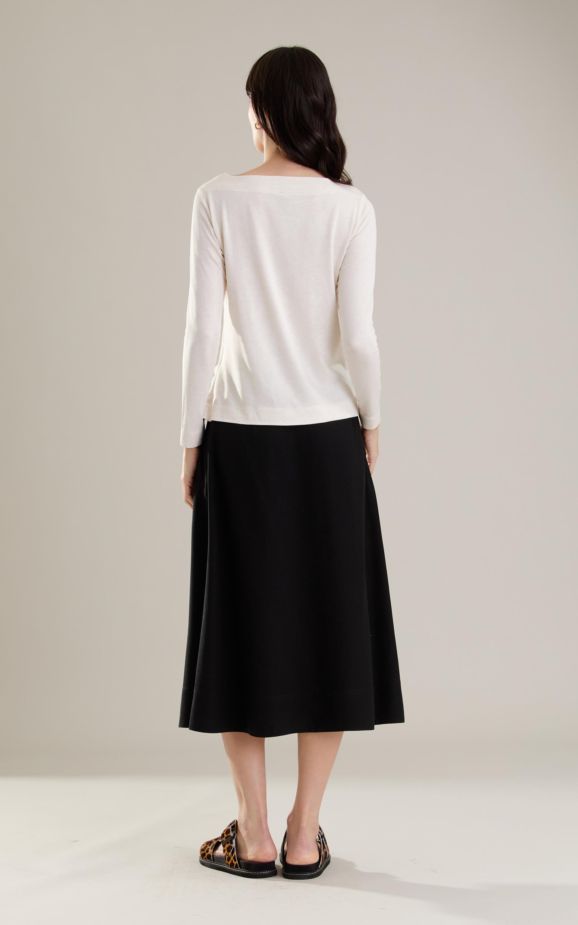 Saia Linho  Nice  Liso Preto