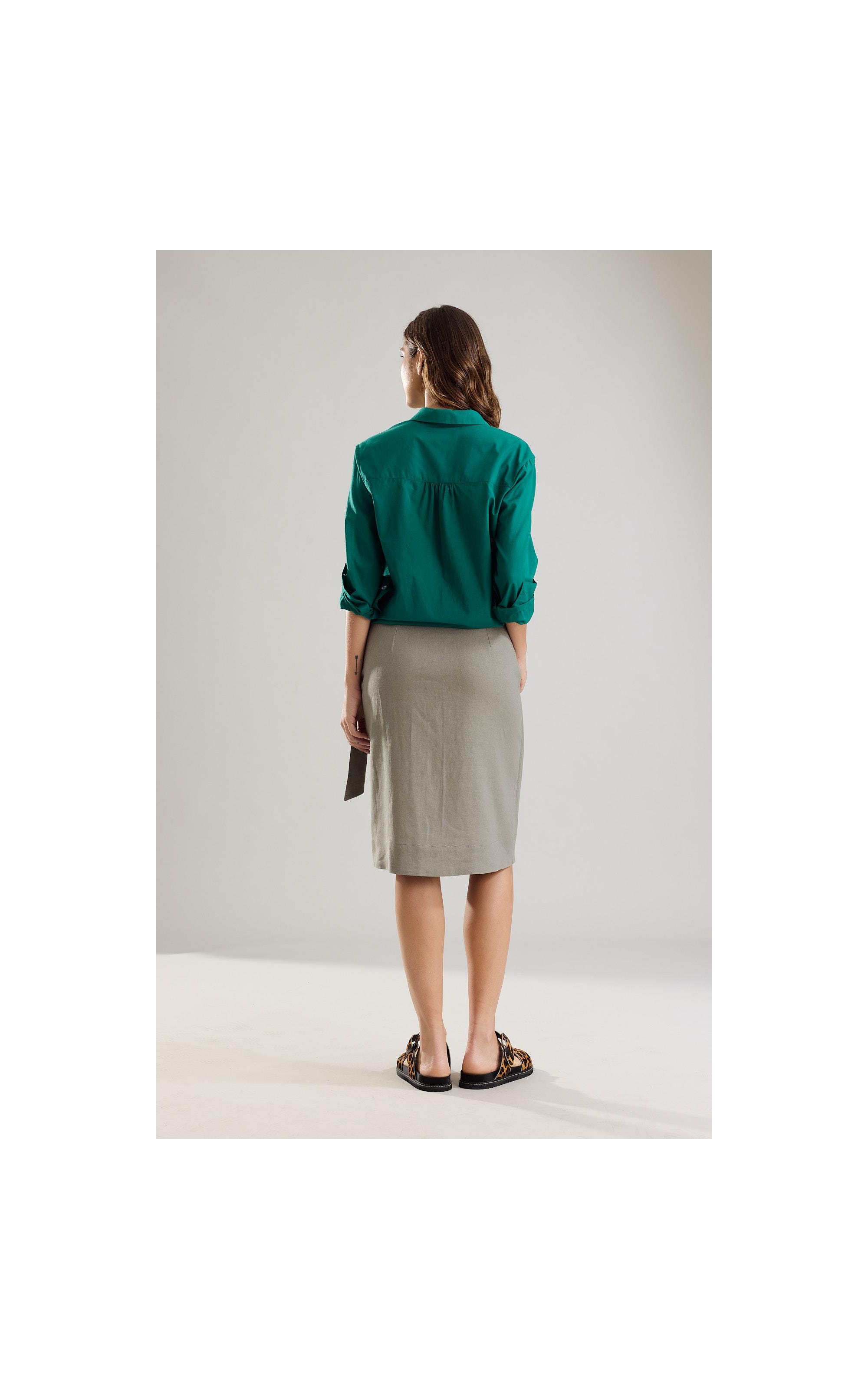 Saia Linho  Paris  Liso Caqui