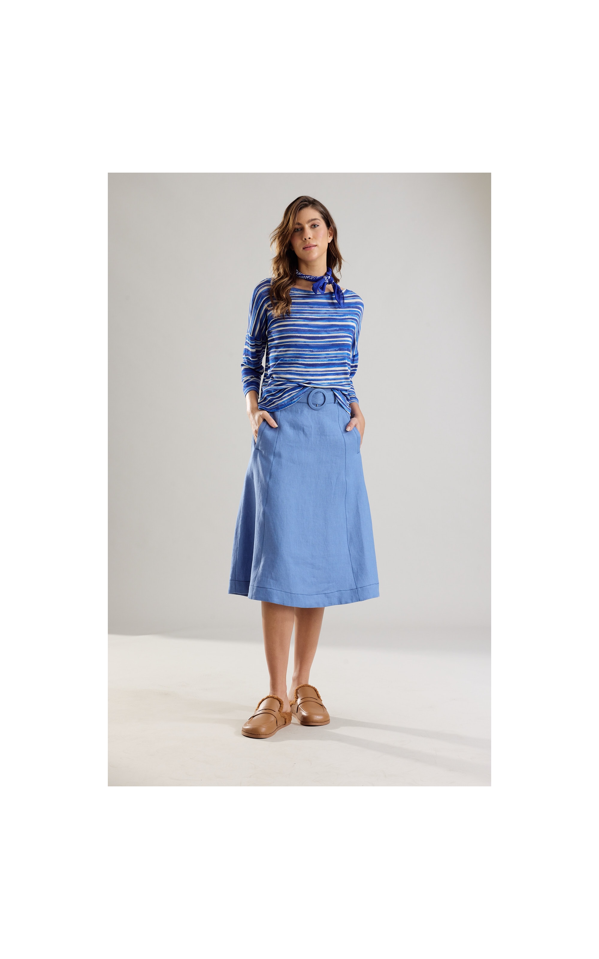 Saia  Puro Linho Ceci  Liso Azul Jeans