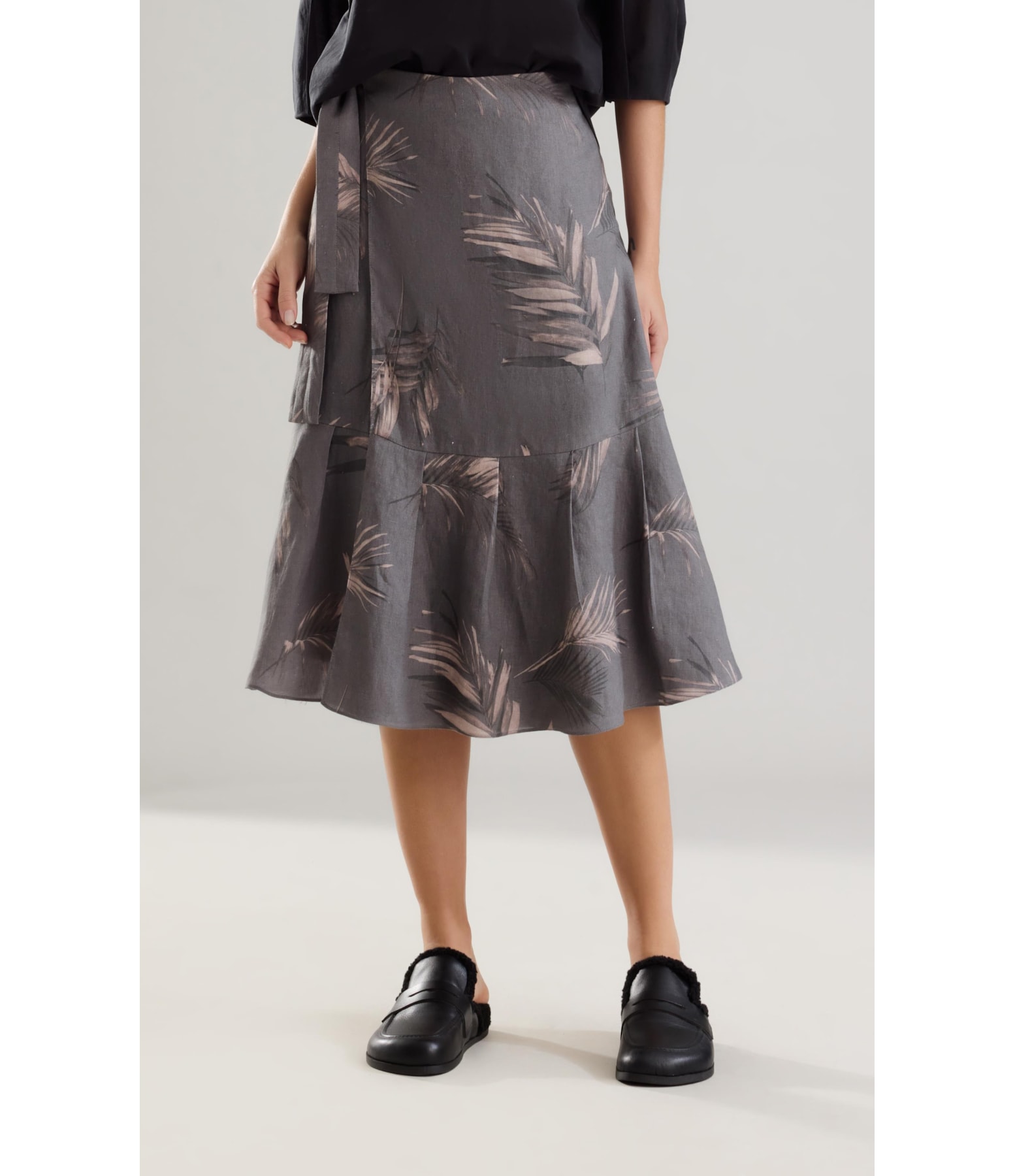 Saia Puro Linho Isis  Est. Marsala Grafite