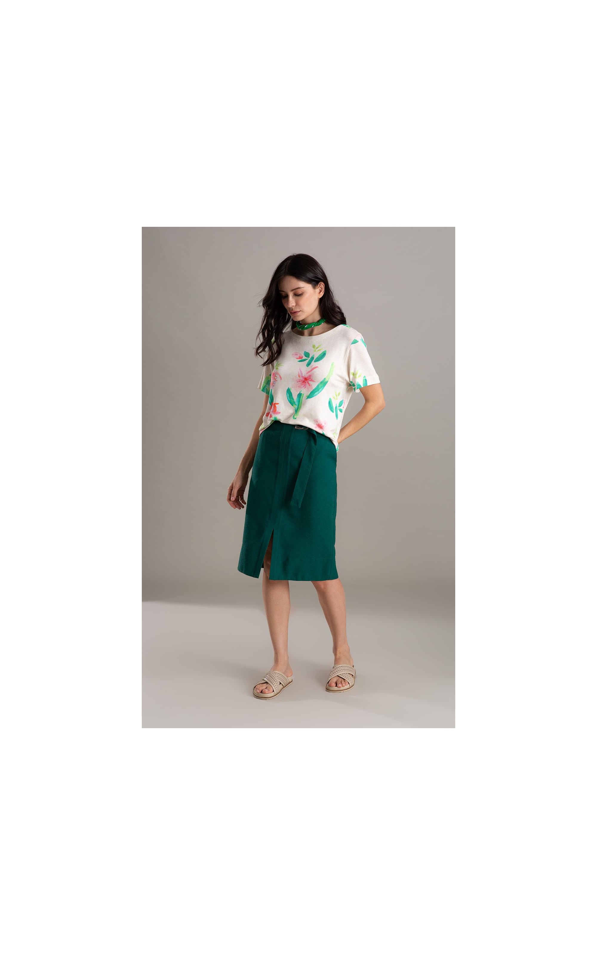 Saia Raya Linho Blend Liso Floresta