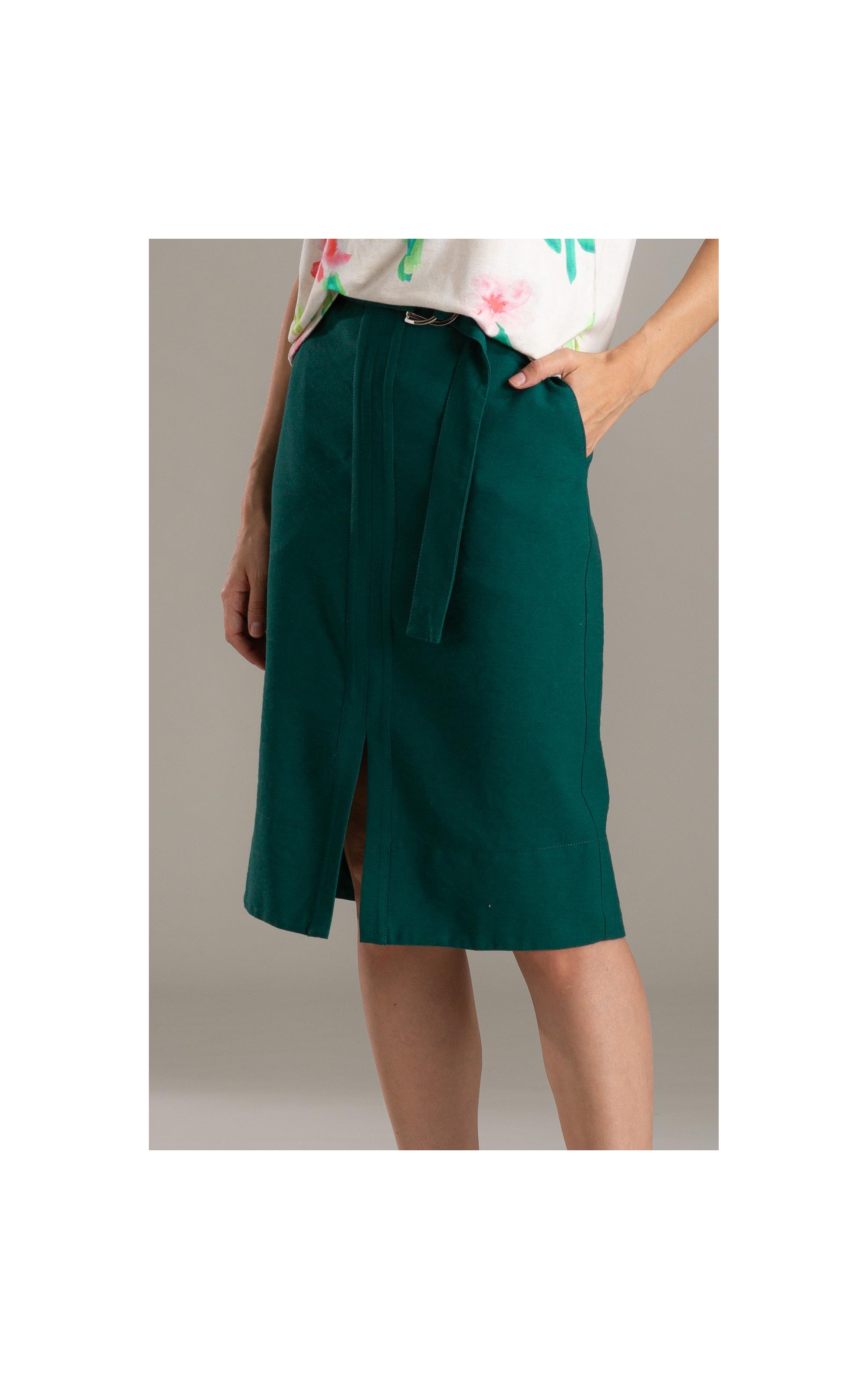 Saia Raya Linho Blend Liso Floresta